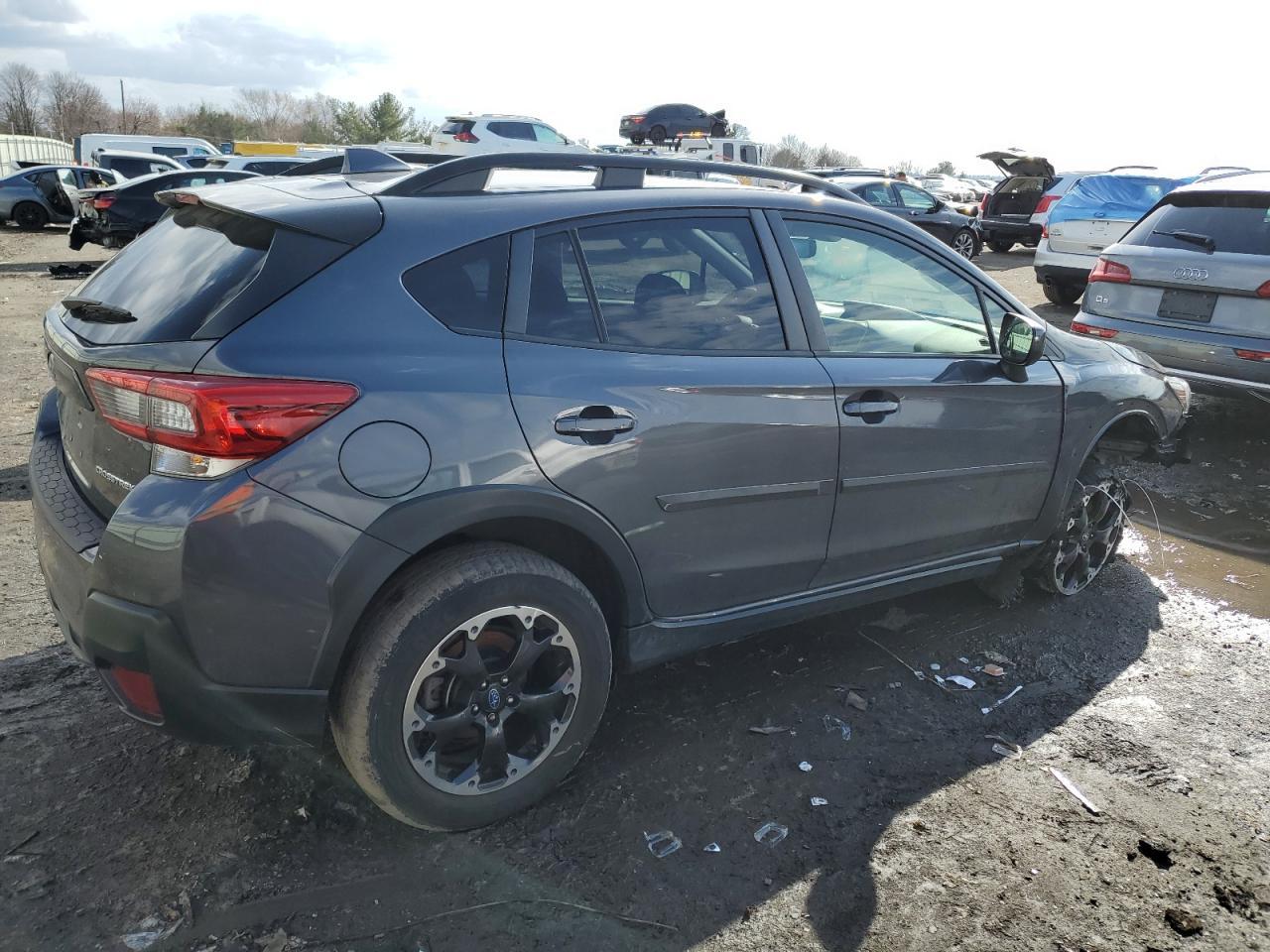 2021 SUBARU CROSSTREK - Фото 3