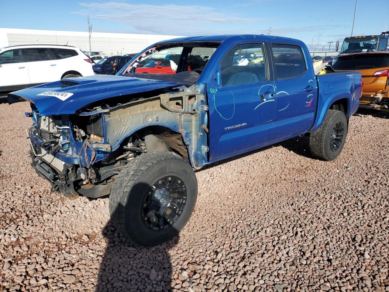 2017 TOYOTA TACOMA DOU