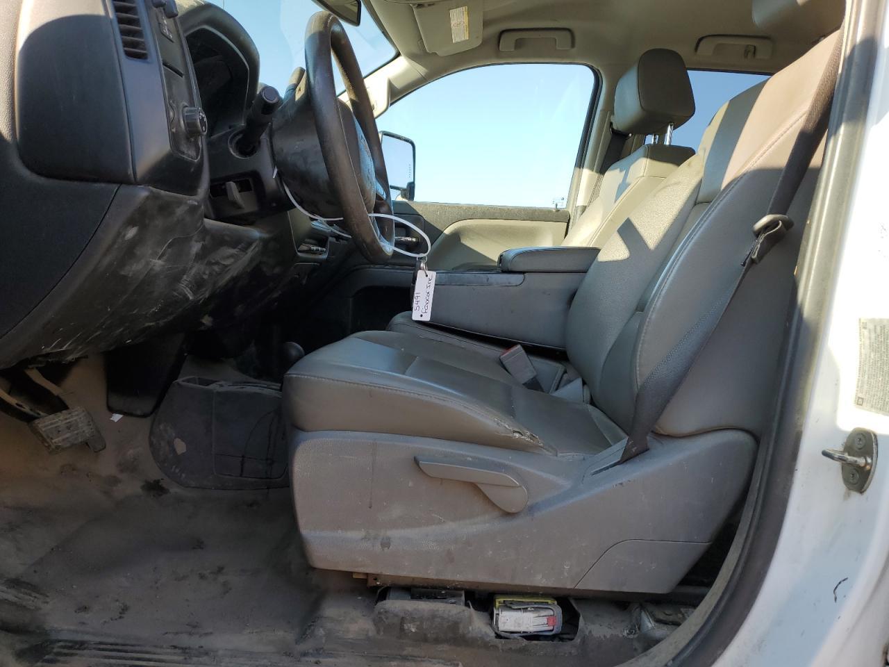 2018 CHEVROLET SILVERADO - Image 7
