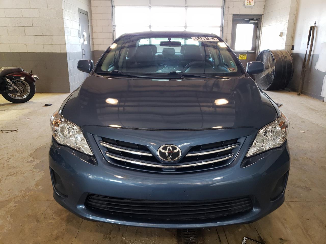 2013 TOYOTA COROLLA BA - Фото 5