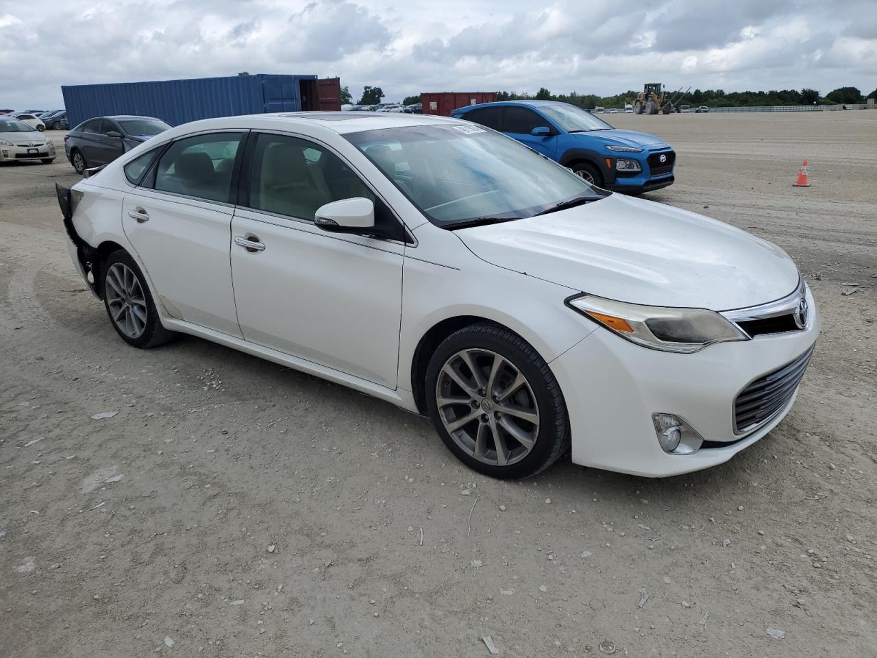 2014 TOYOTA AVALON BAS - Image 4
