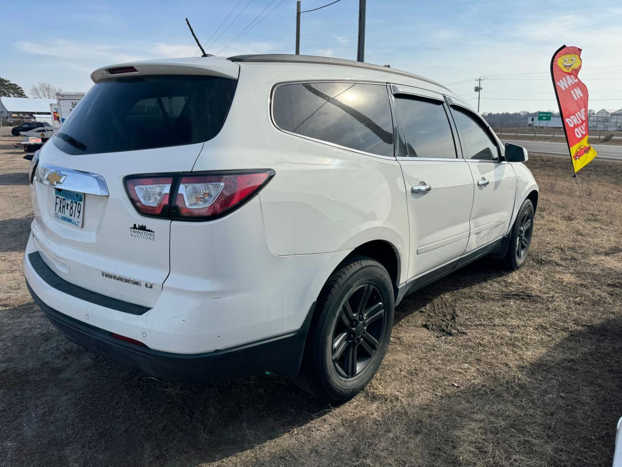 2014 CHEVROLET TRAVERSE L - Image 4