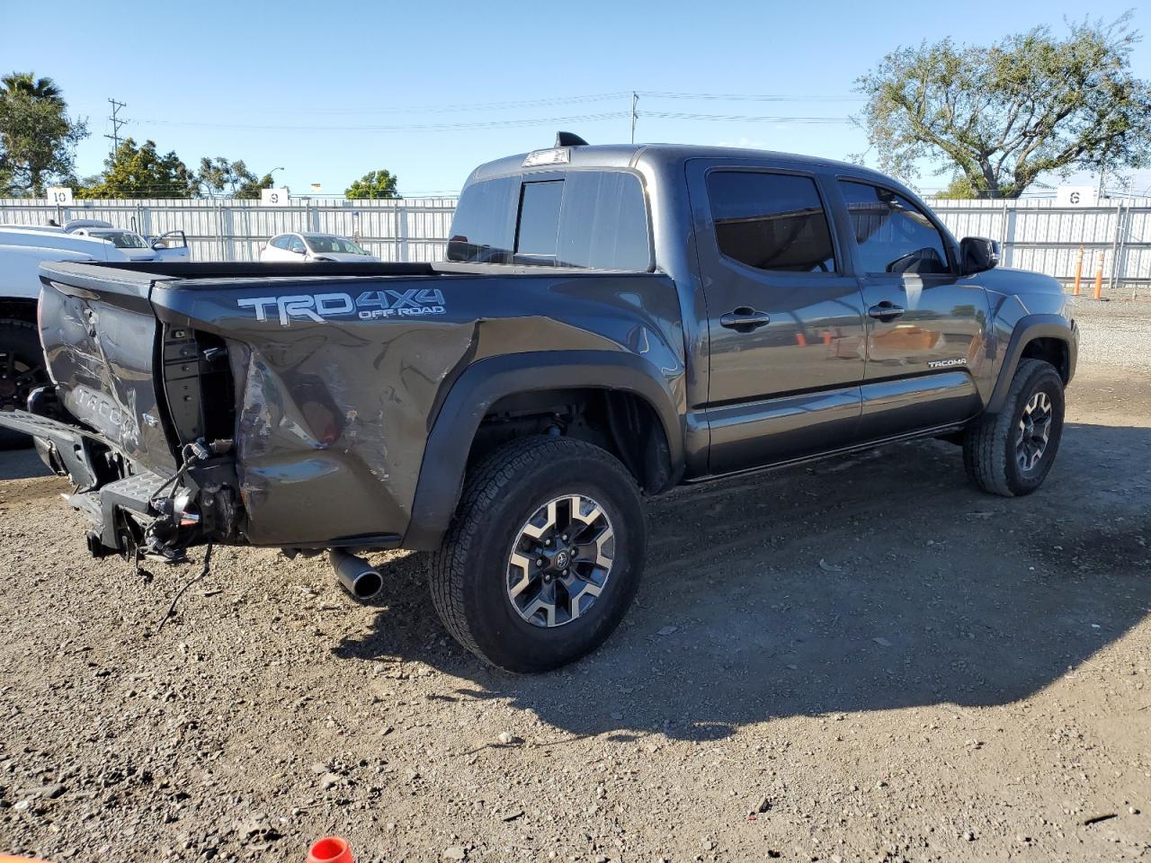 2020 TOYOTA TACOMA DOU - Image 3