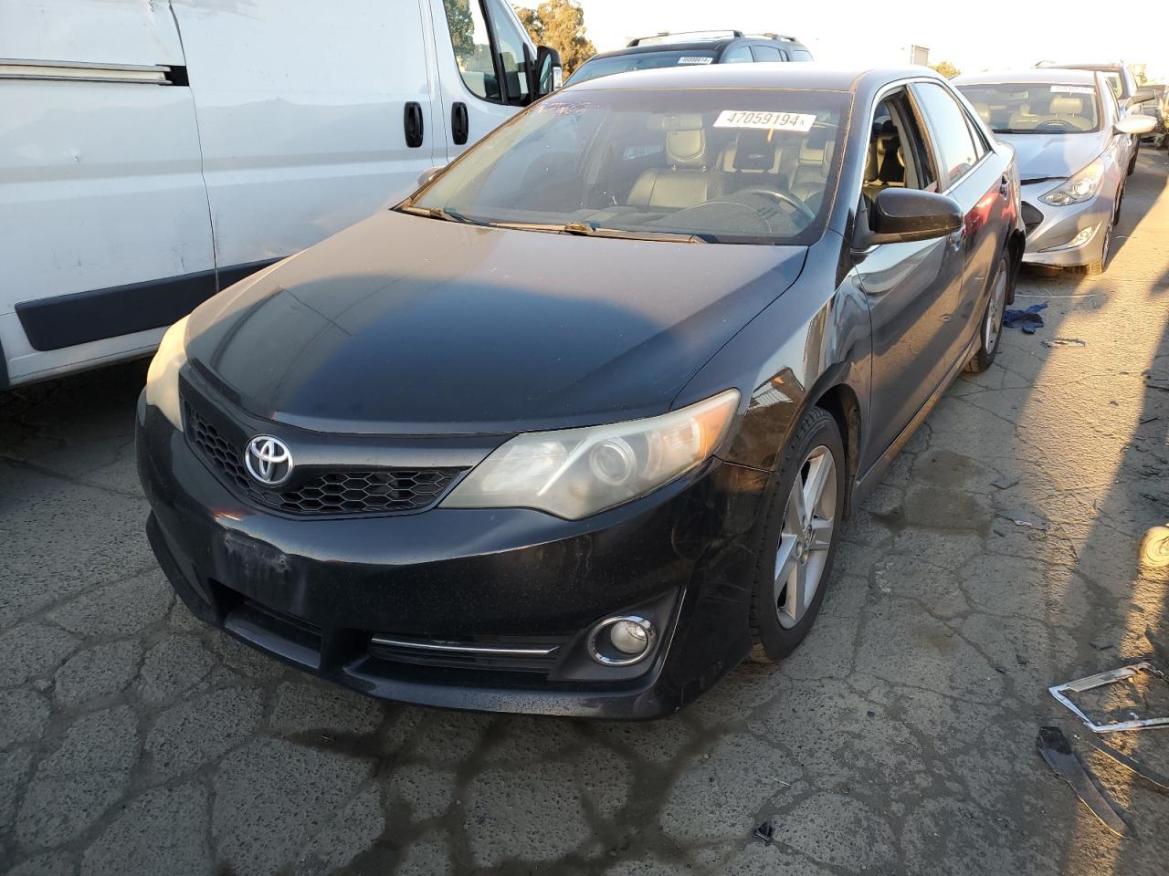 2013 TOYOTA CAMRY L