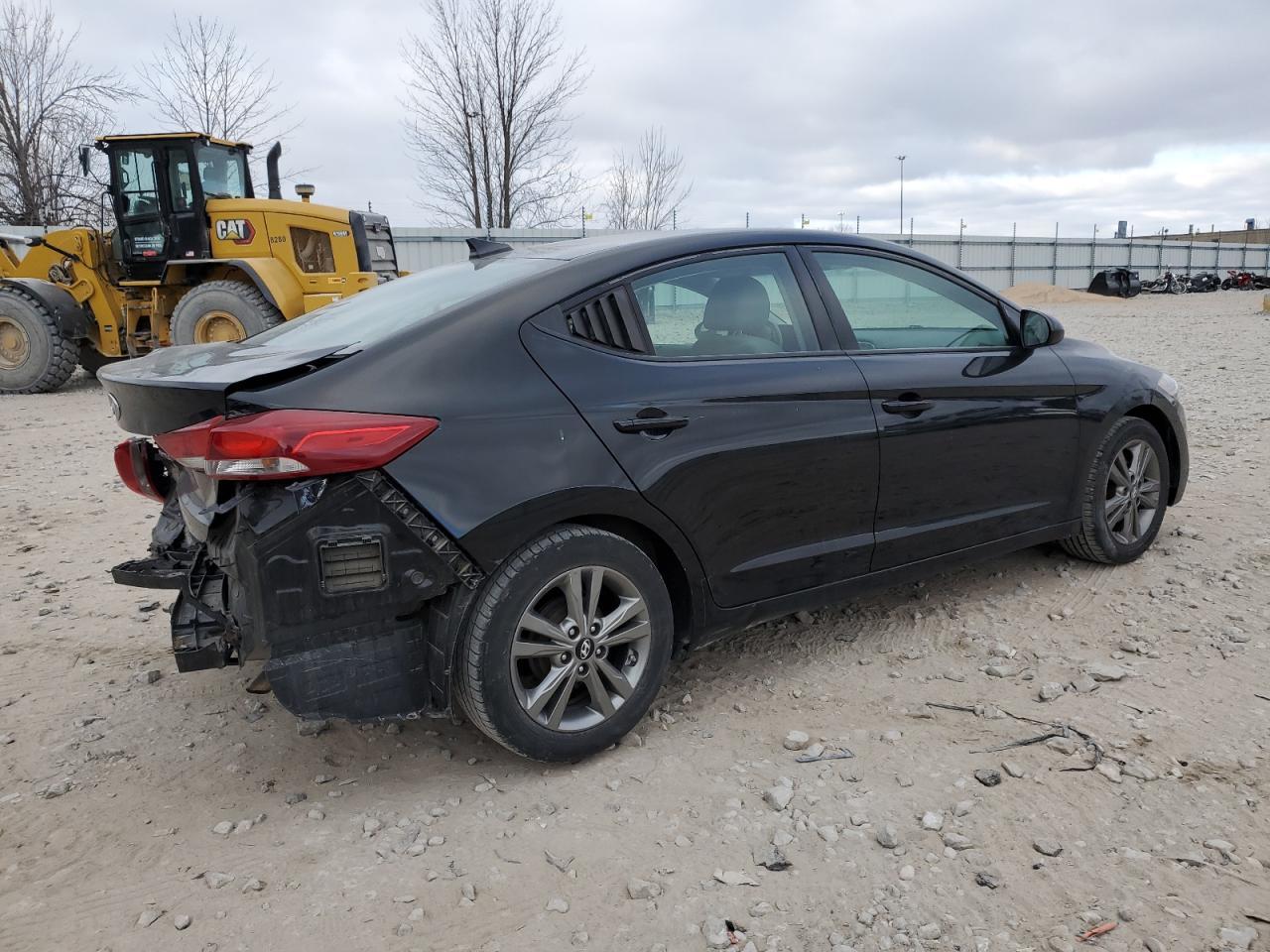 2017 HYUNDAI ELANTRA SE - Фото 3
