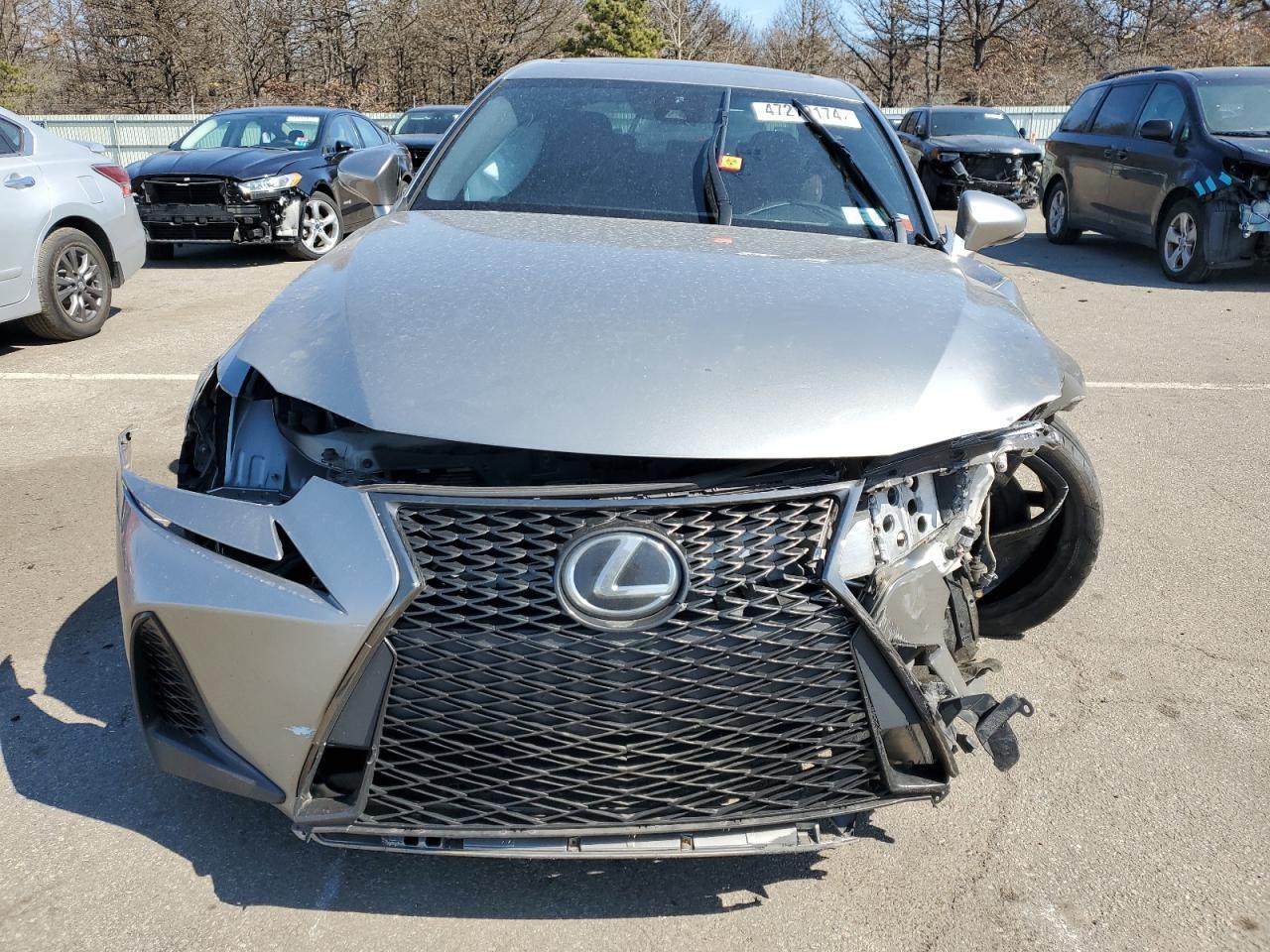 2017 LEXUS IS 350 - Image 5
