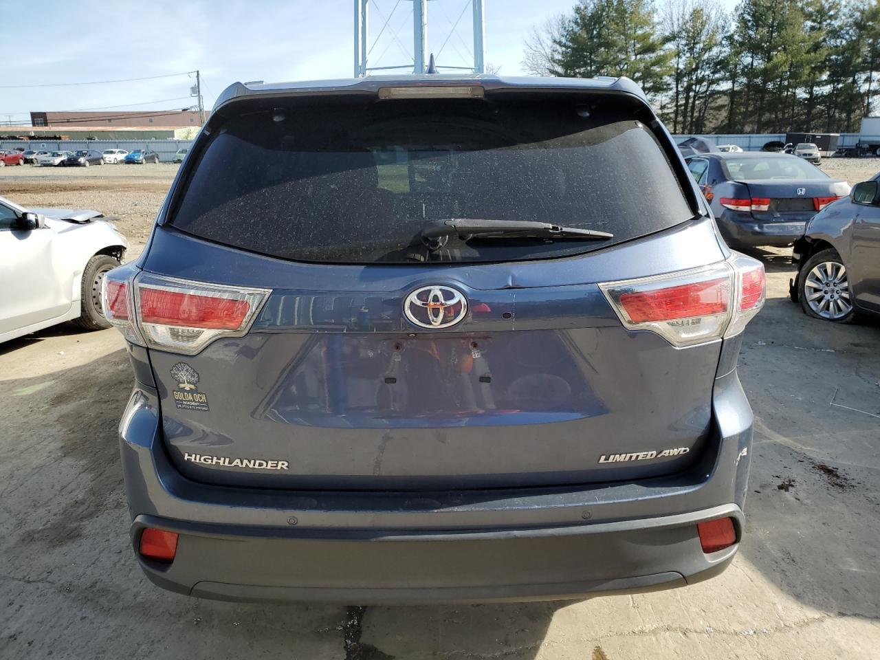 2014 TOYOTA HIGHLANDER - Фото 6