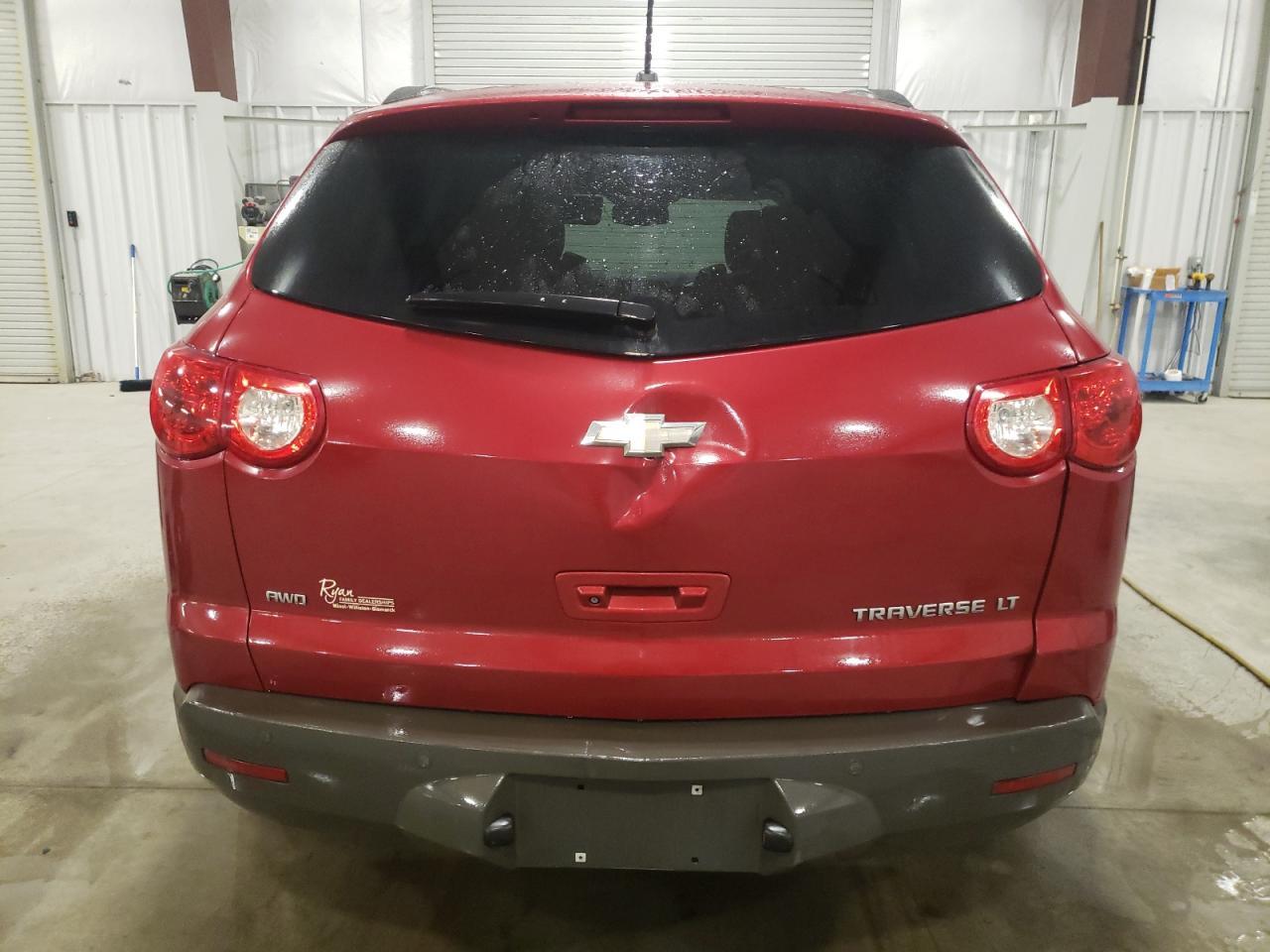 2012 CHEVROLET TRAVERSE L - Image 6