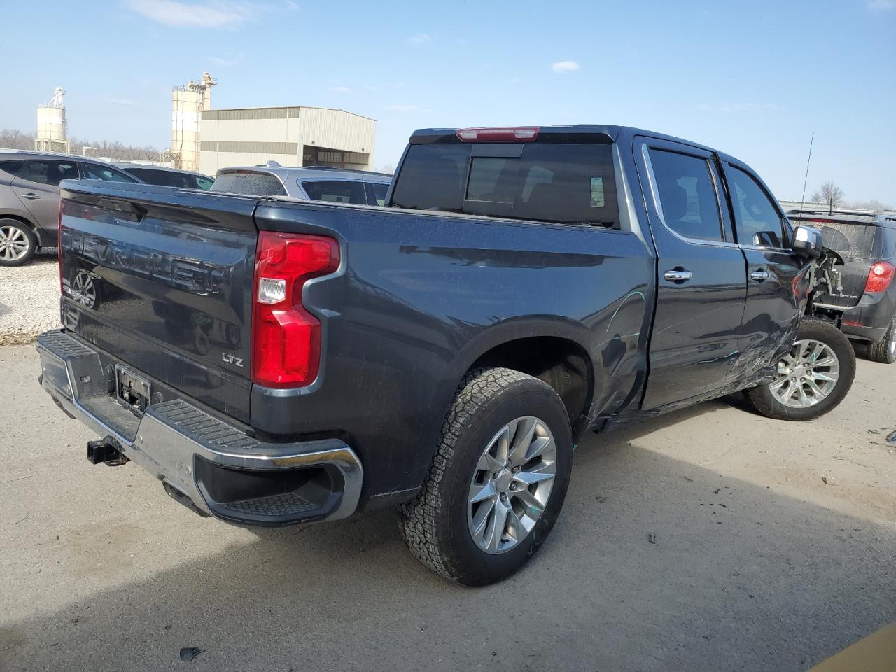 2019 CHEVROLET SILVERADO - Image 3