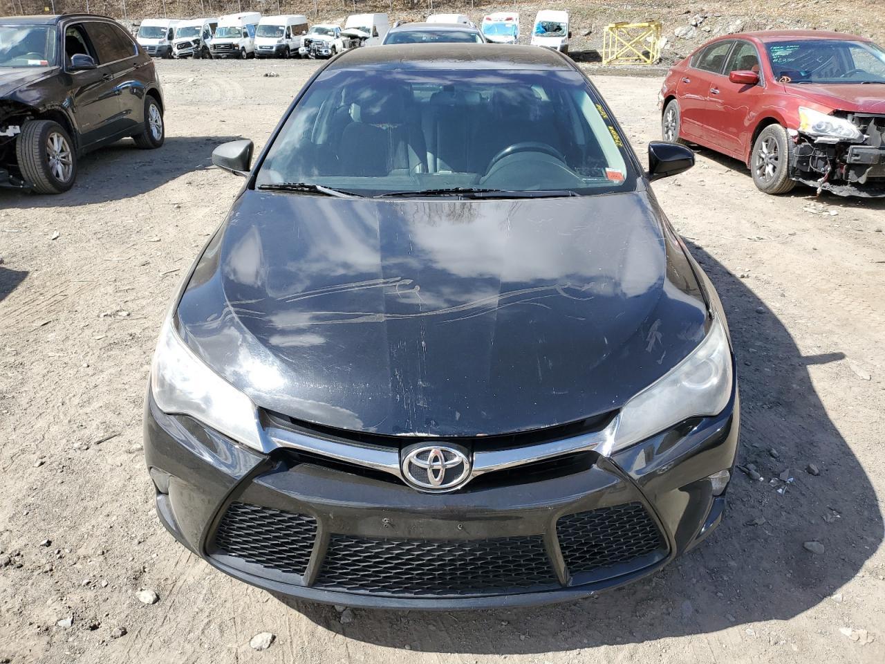 2017 TOYOTA CAMRY LE - Image 5