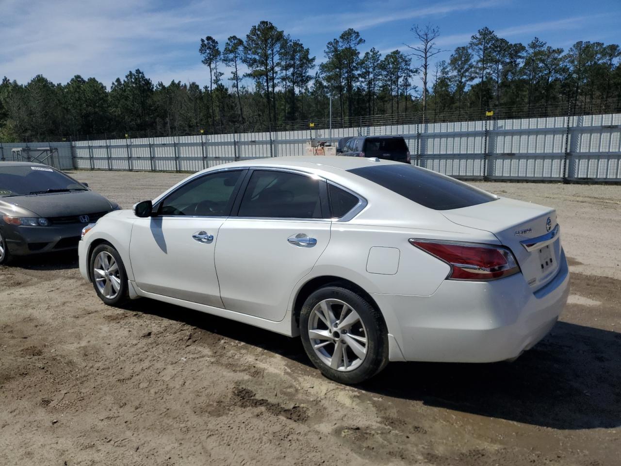2015 NISSAN ALTIMA 2.5 - Фото 2