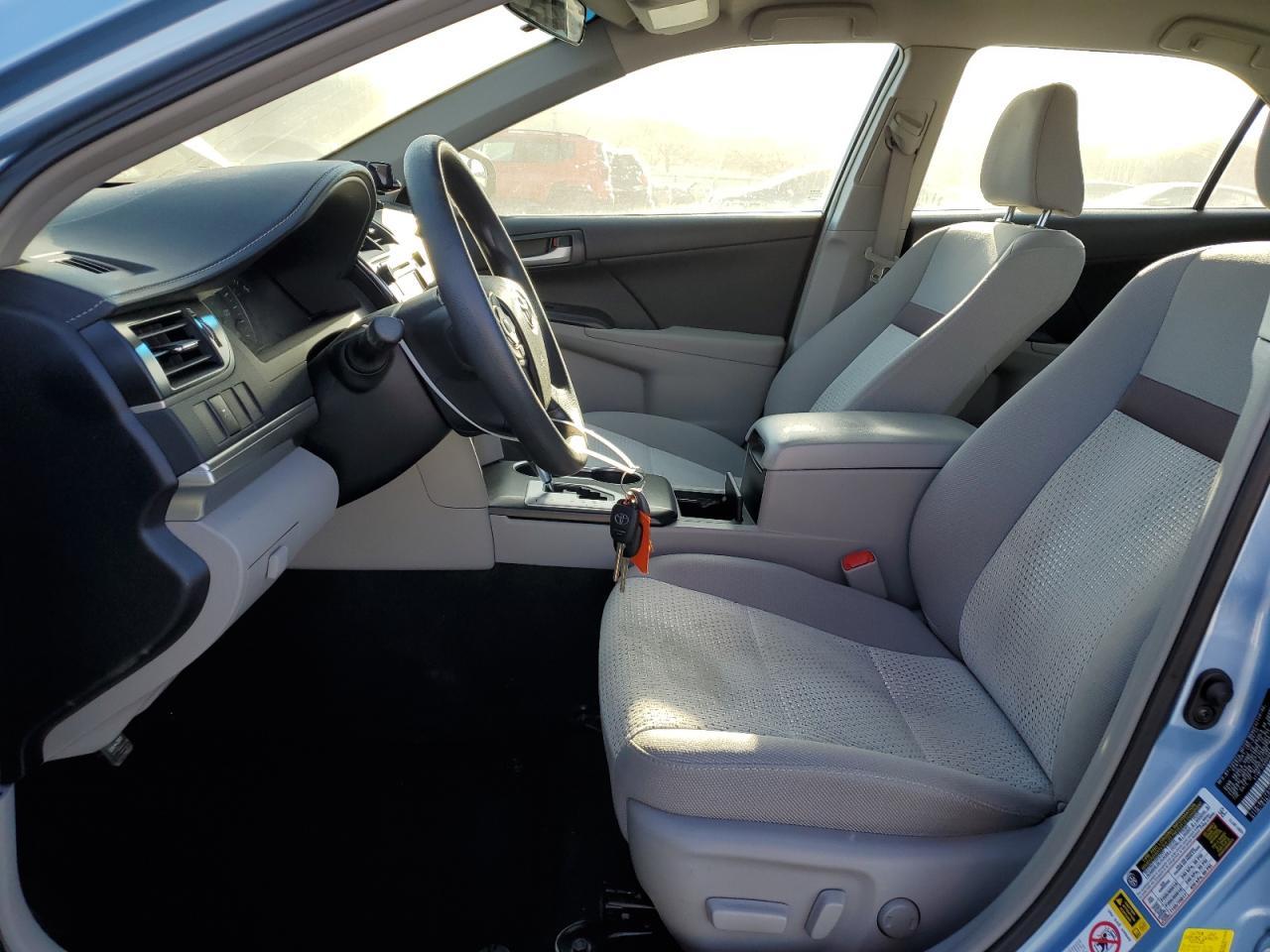 2013 TOYOTA CAMRY L - Фото 7
