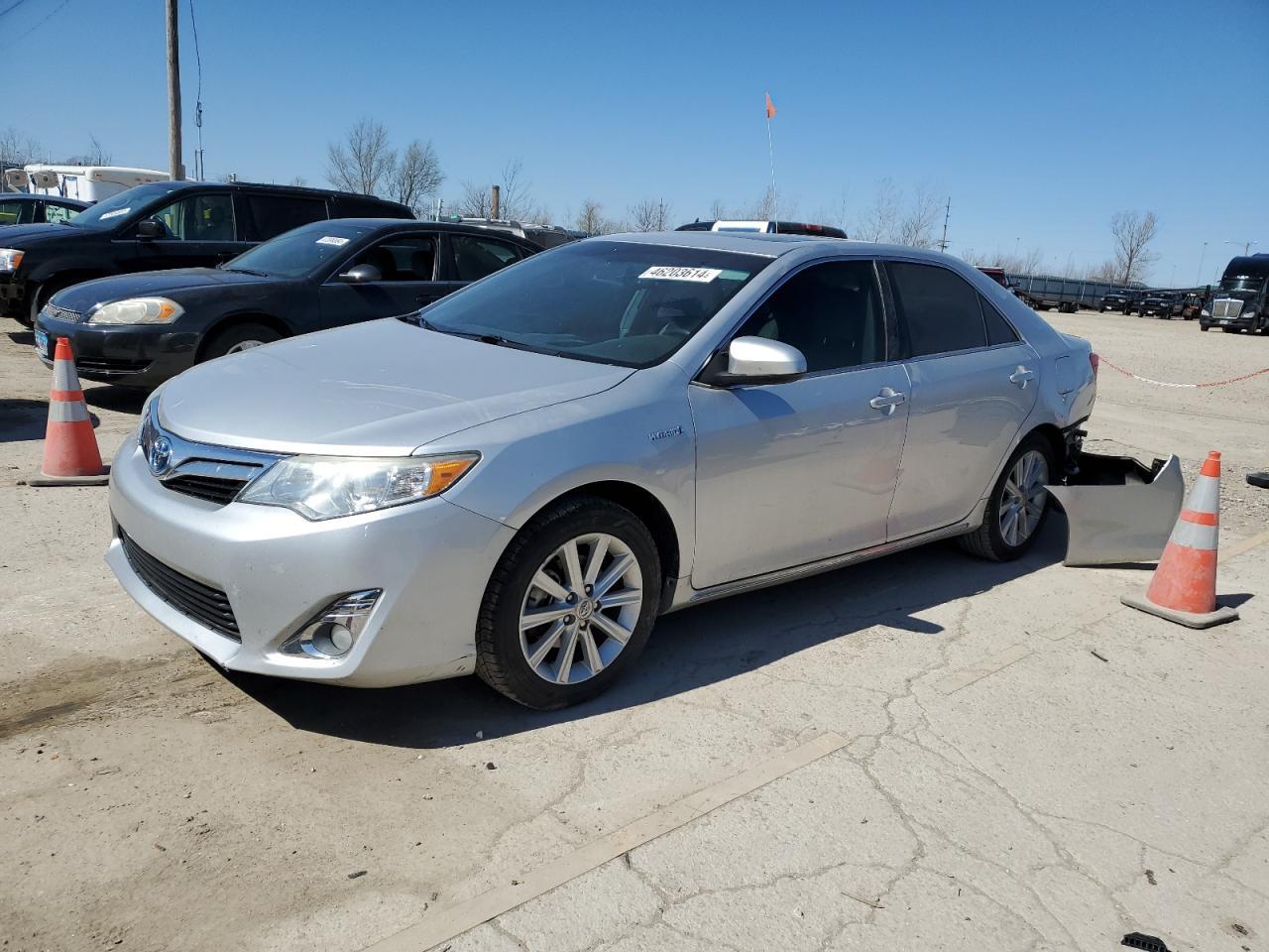 2014 TOYOTA CAMRY HYBR car image