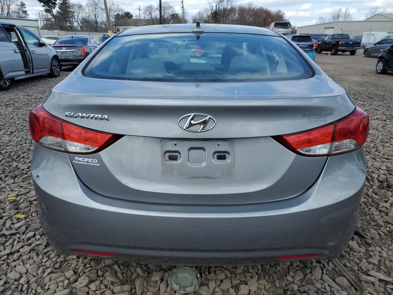 2011 HYUNDAI ELANTRA GL - Image 6