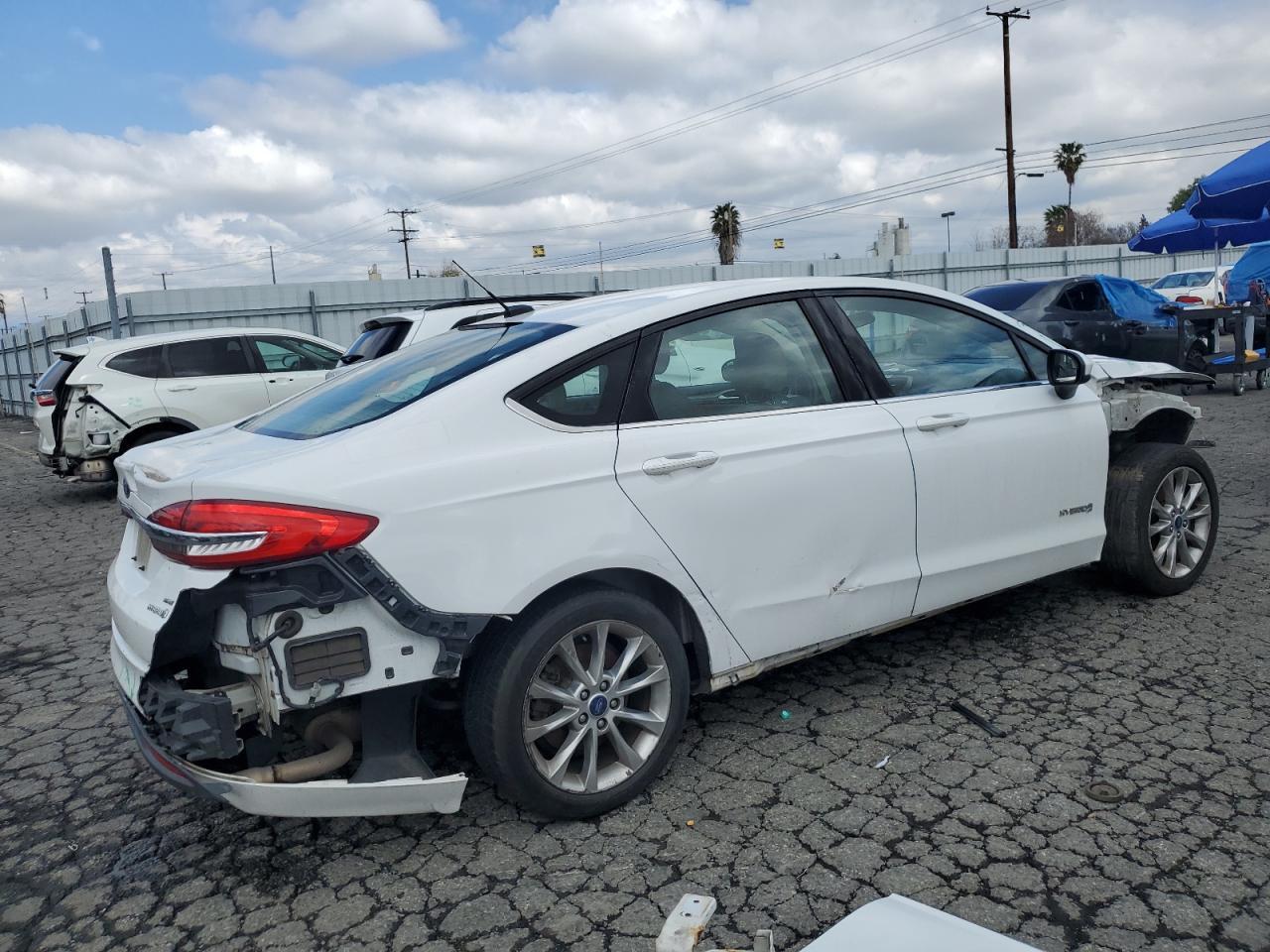 2017 FORD FUSION SE - Фото 3