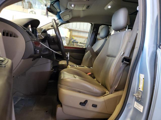 2013 Chrysler Town & Country Touring - Фото 7