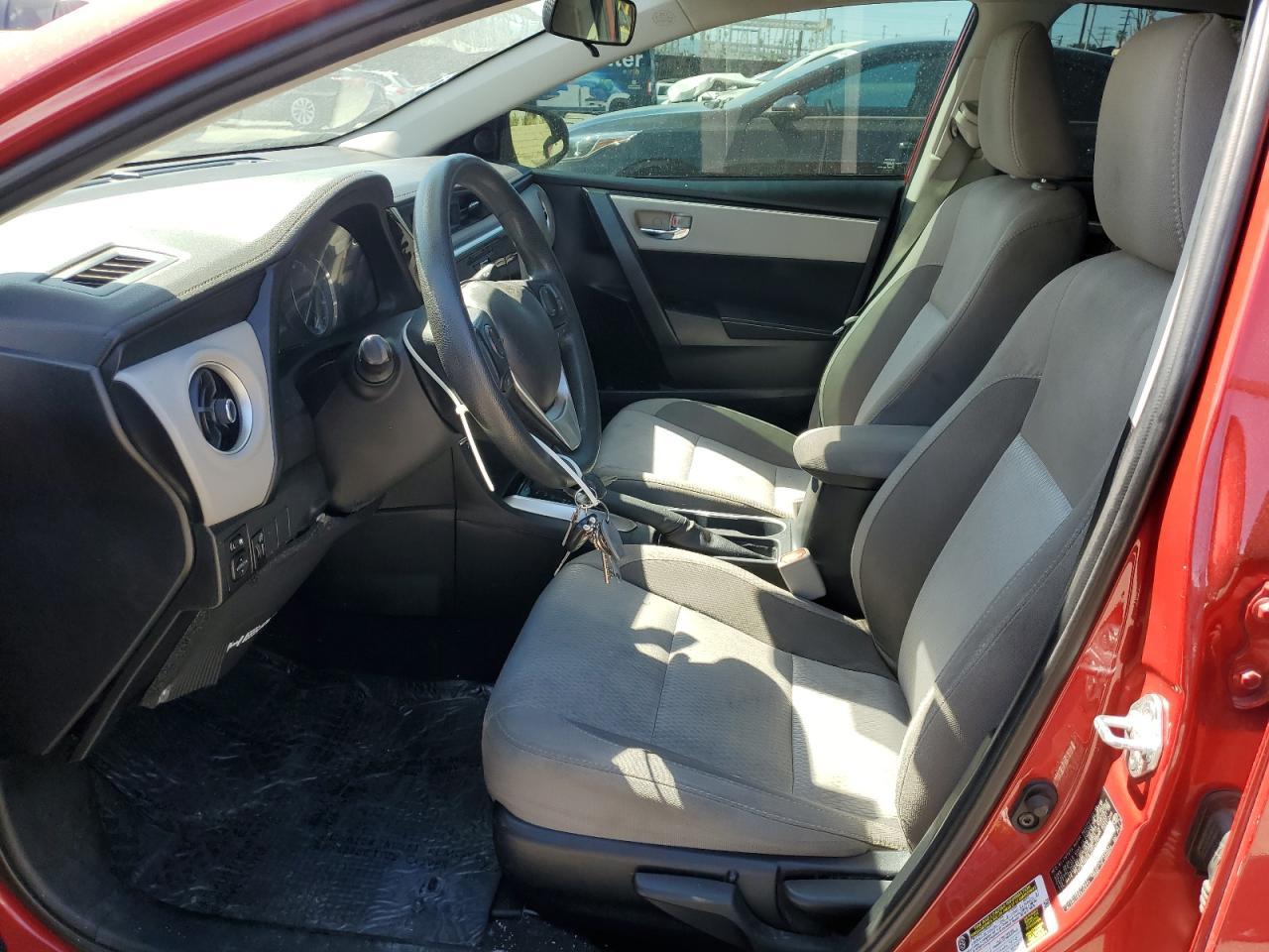 2018 TOYOTA COROLLA L - Фото 7