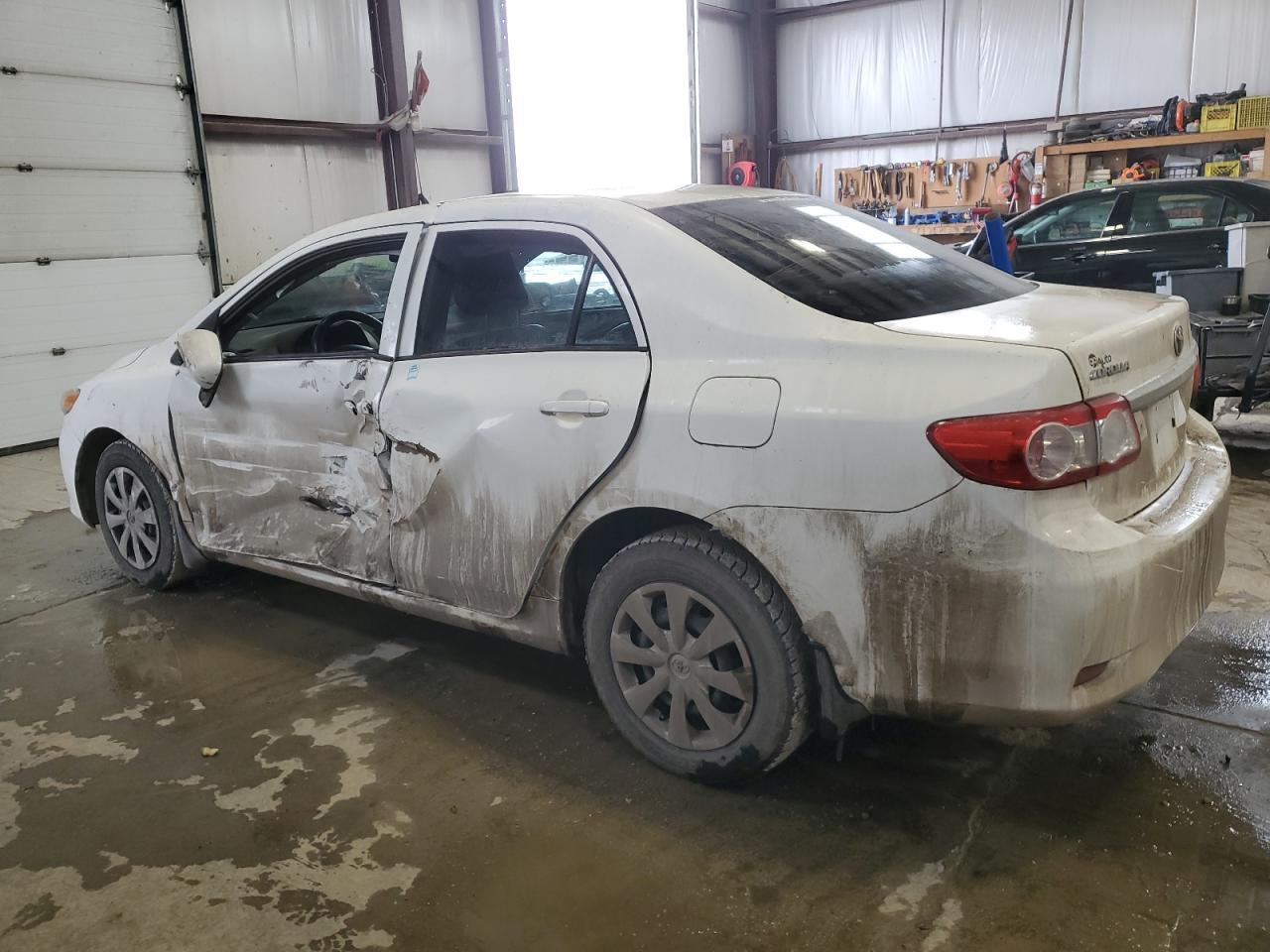 2013 TOYOTA COROLLA BA - Image 2