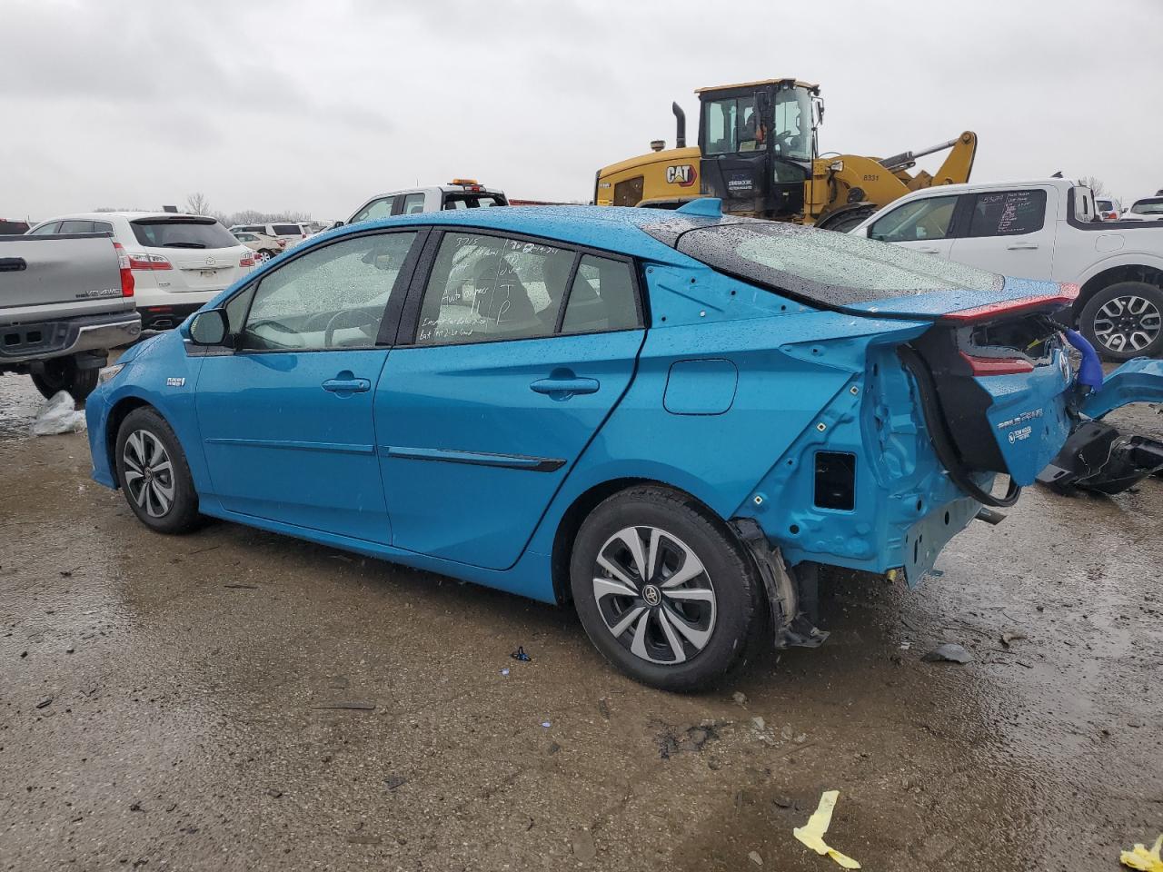 2018 TOYOTA PRIUS PRIM - Image 2