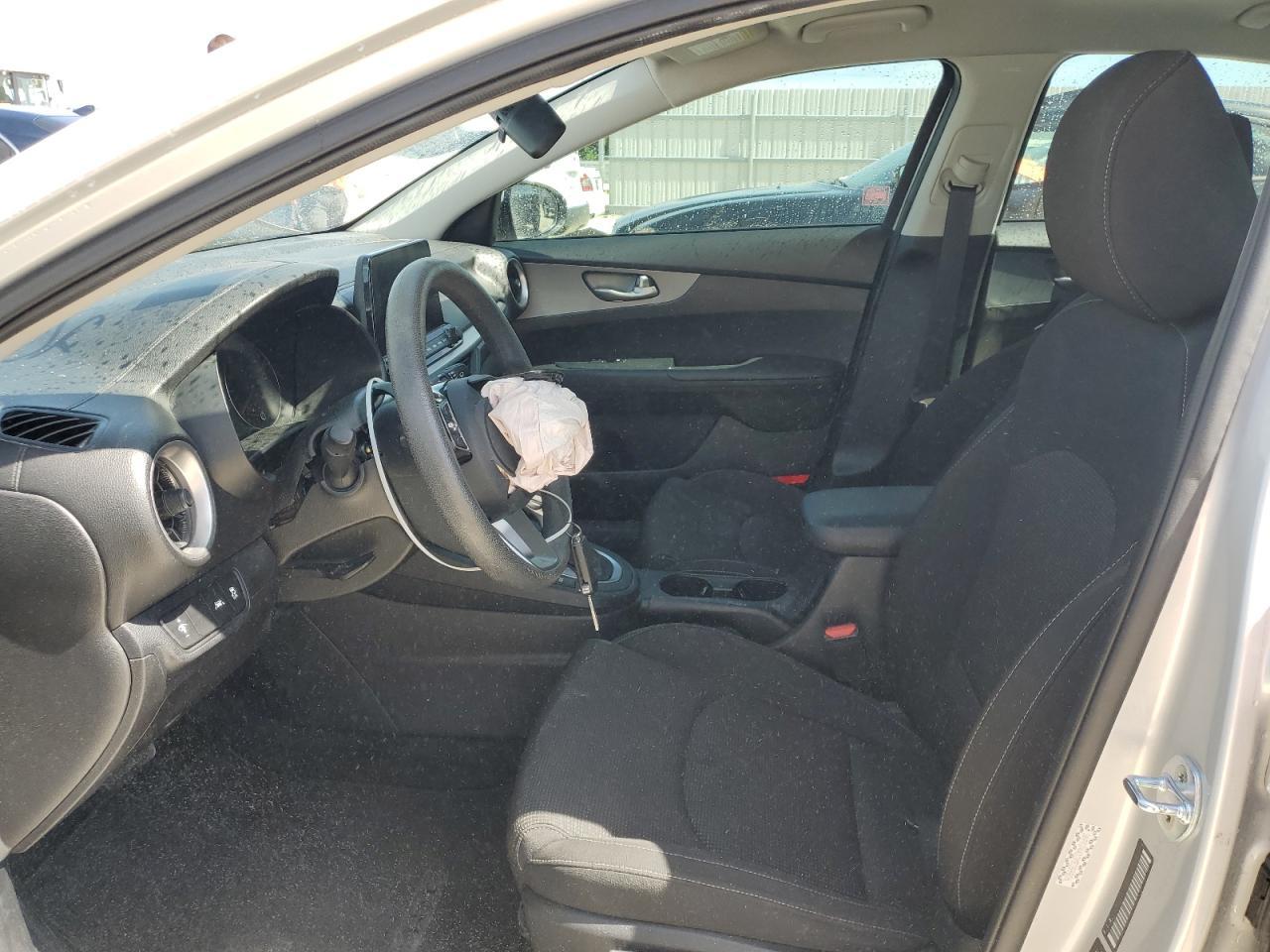 2021 KIA FORTE FE - Фото 7