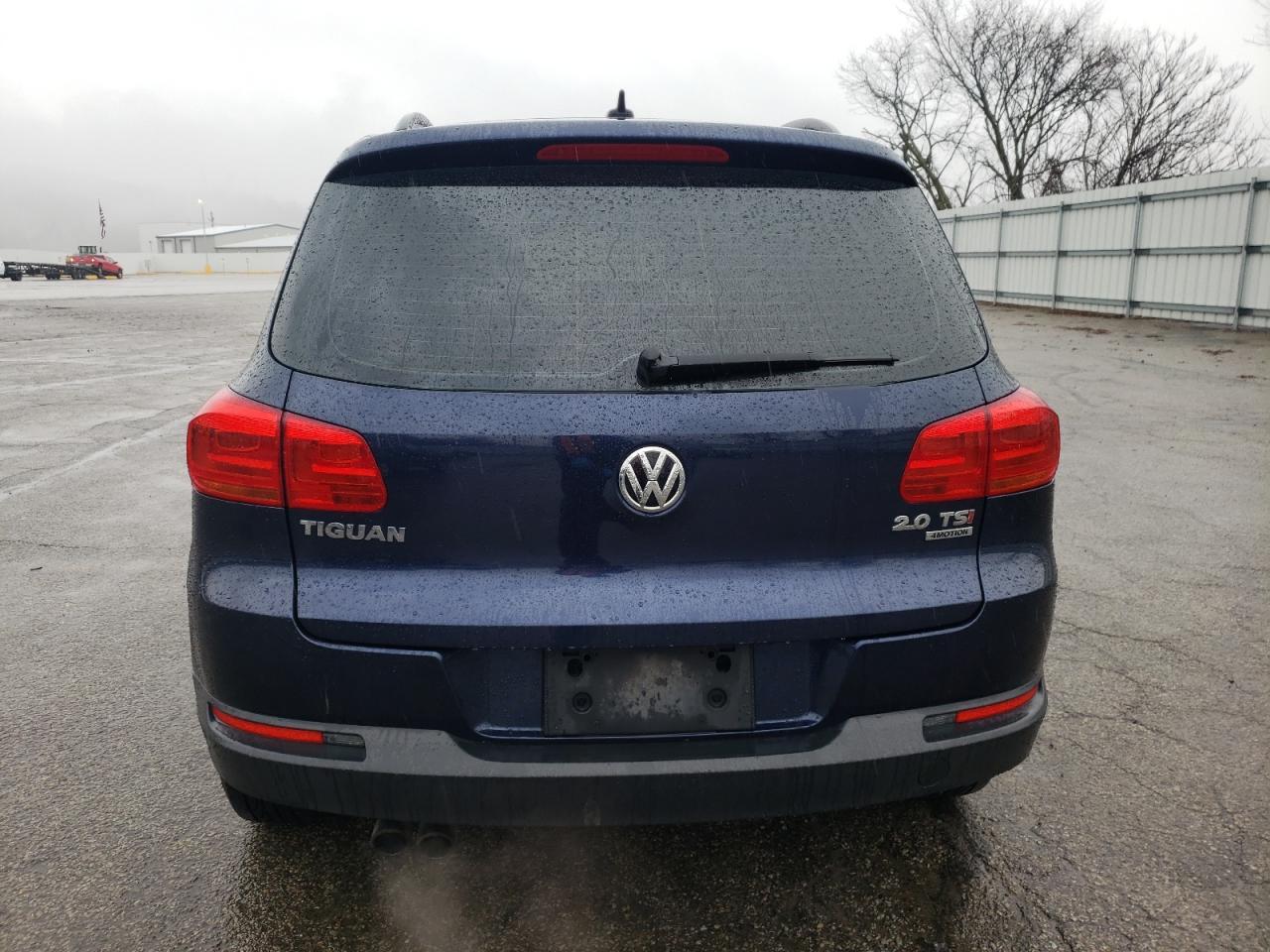 2015 VOLKSWAGEN TIGUAN S - Фото 6
