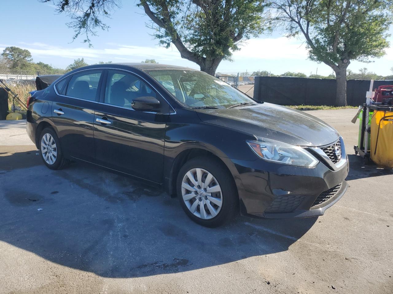 2017 NISSAN SENTRA S - Image 4