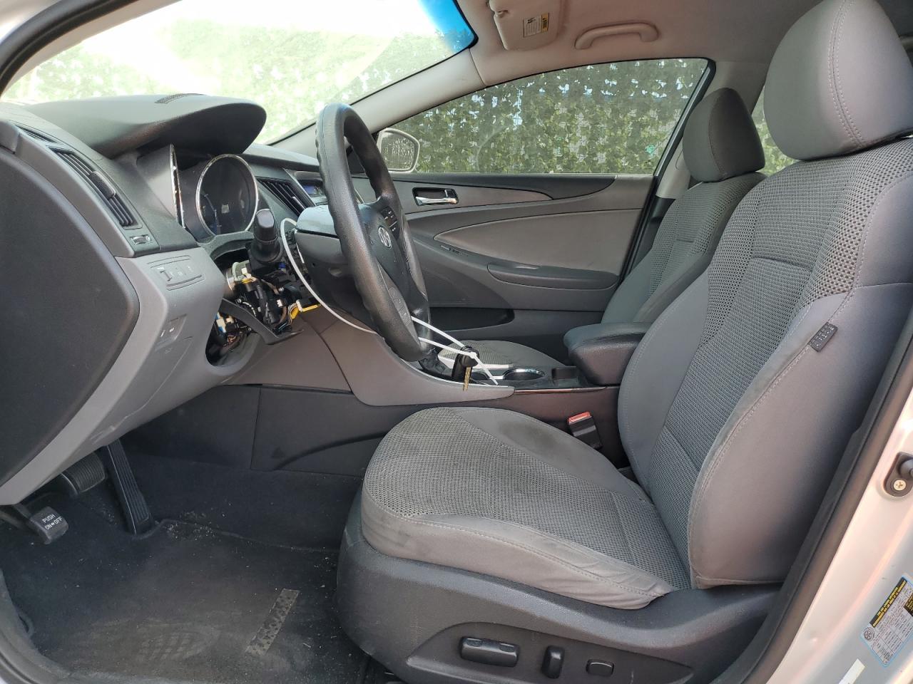 2011 HYUNDAI SONATA GLS - Image 7