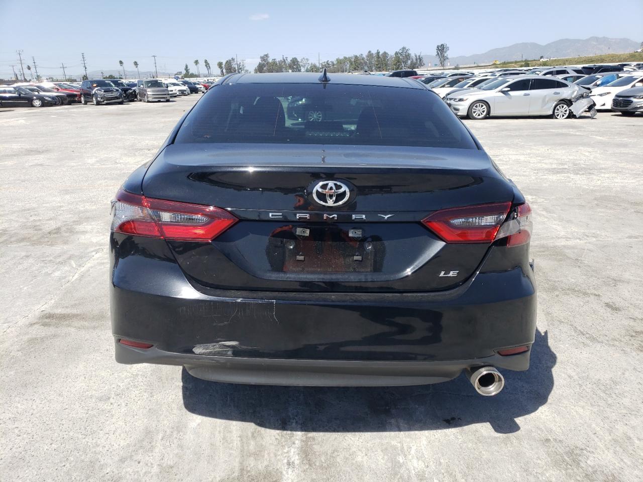 2024 TOYOTA CAMRY LE - Фото 6