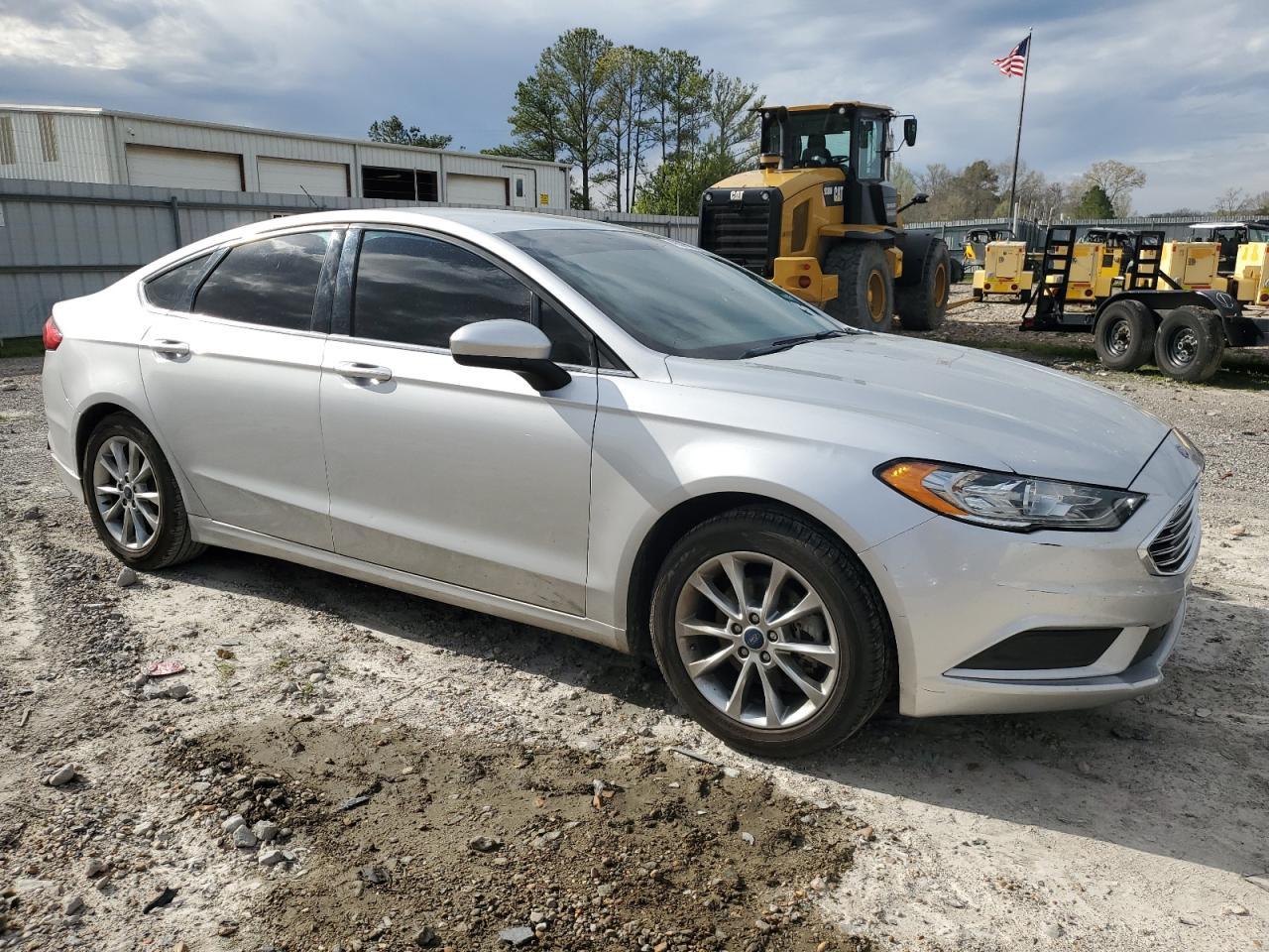 2017 FORD FUSION SE - Фото 4