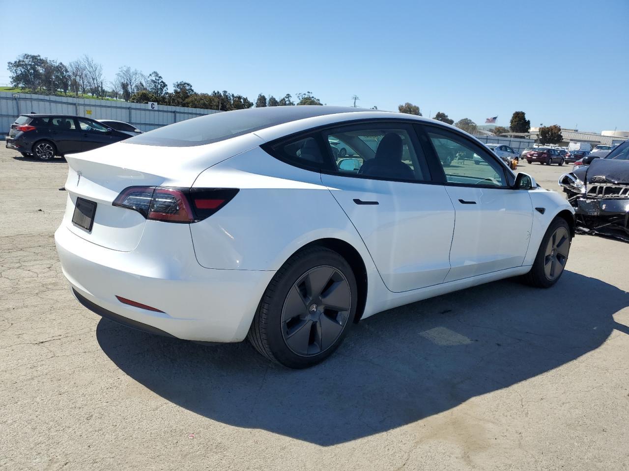 2023 TESLA MODEL 3 - Image 3