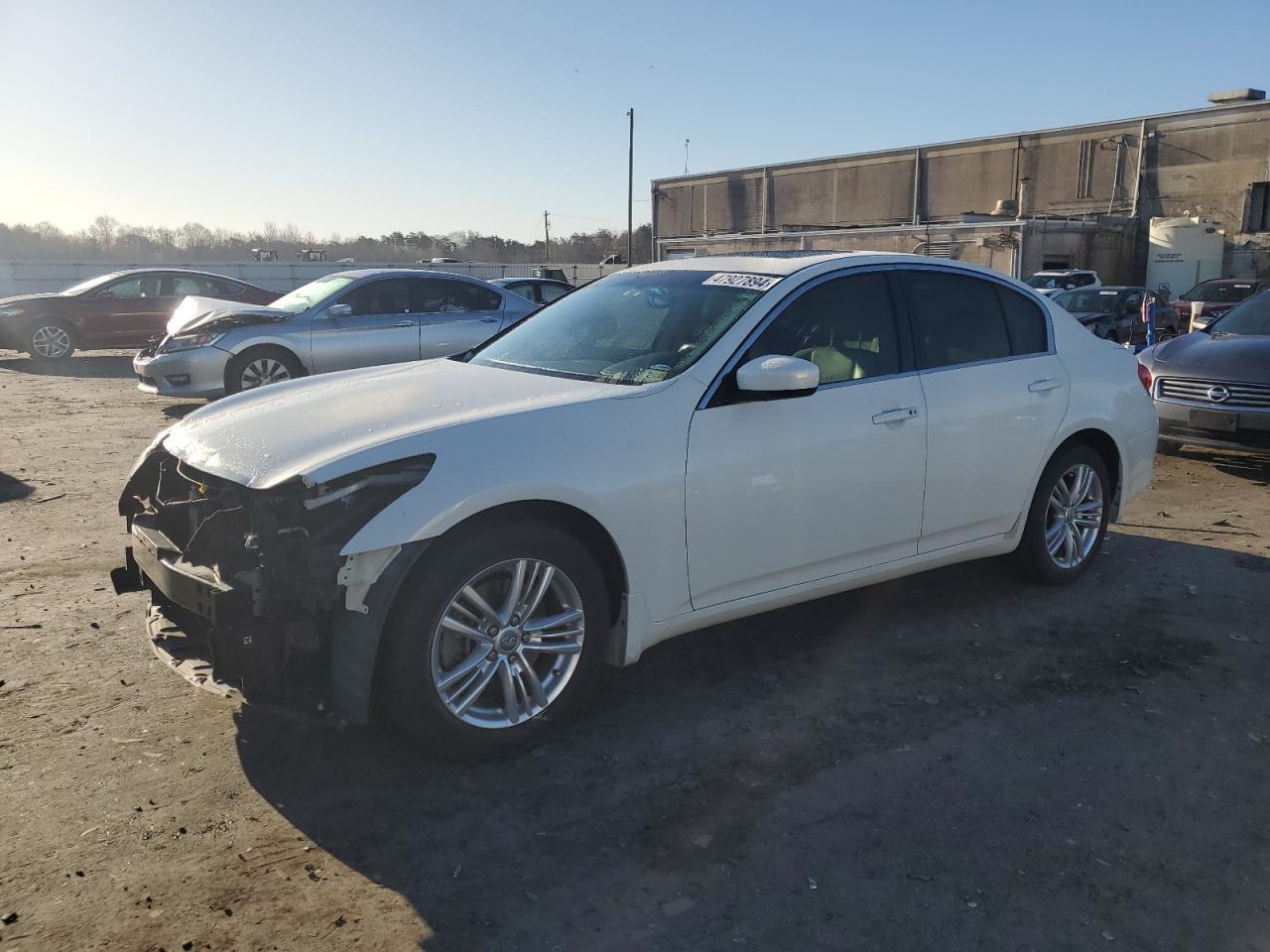 2011 INFINITI G37