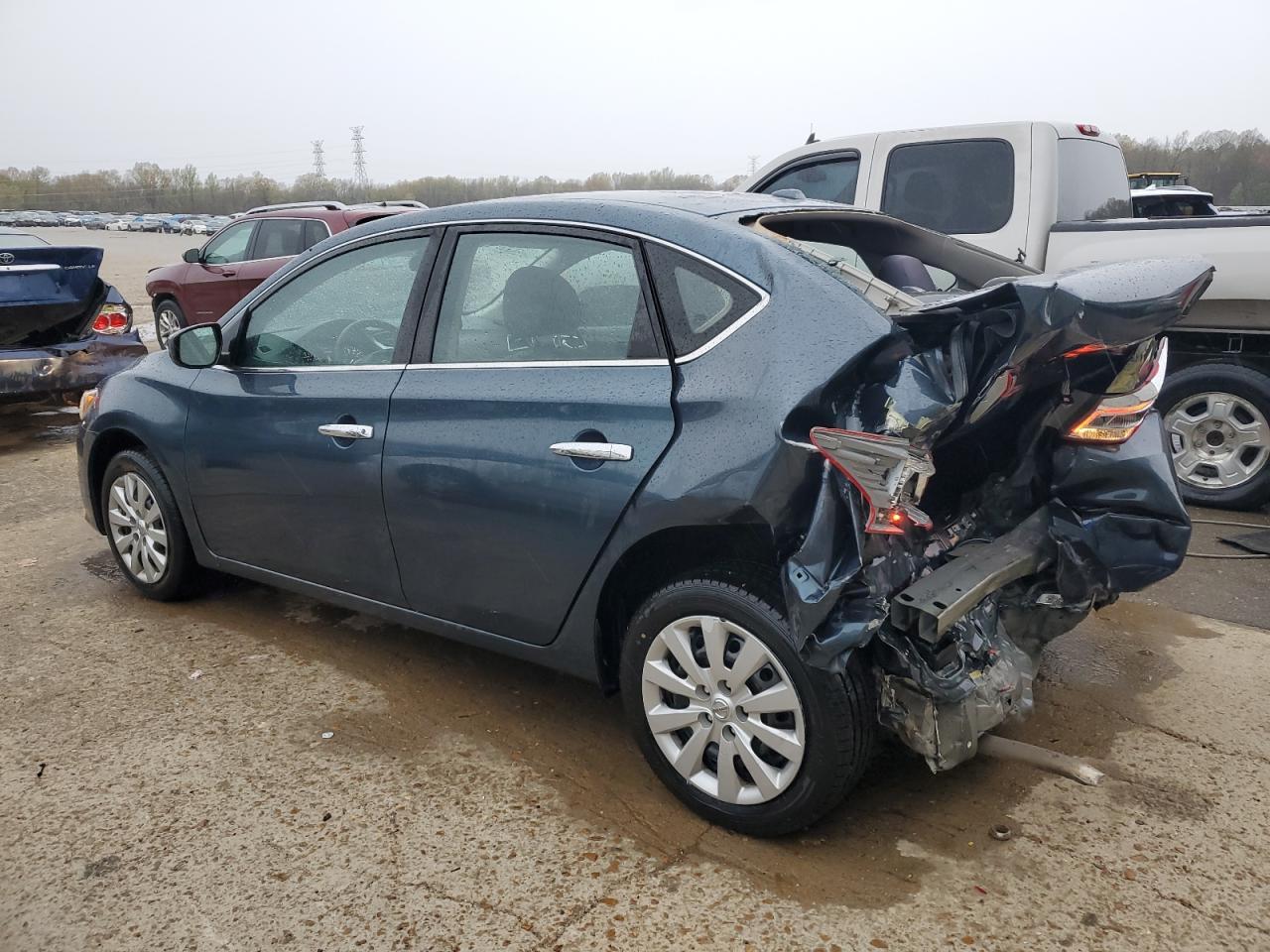 2017 NISSAN SENTRA S - Фото 2