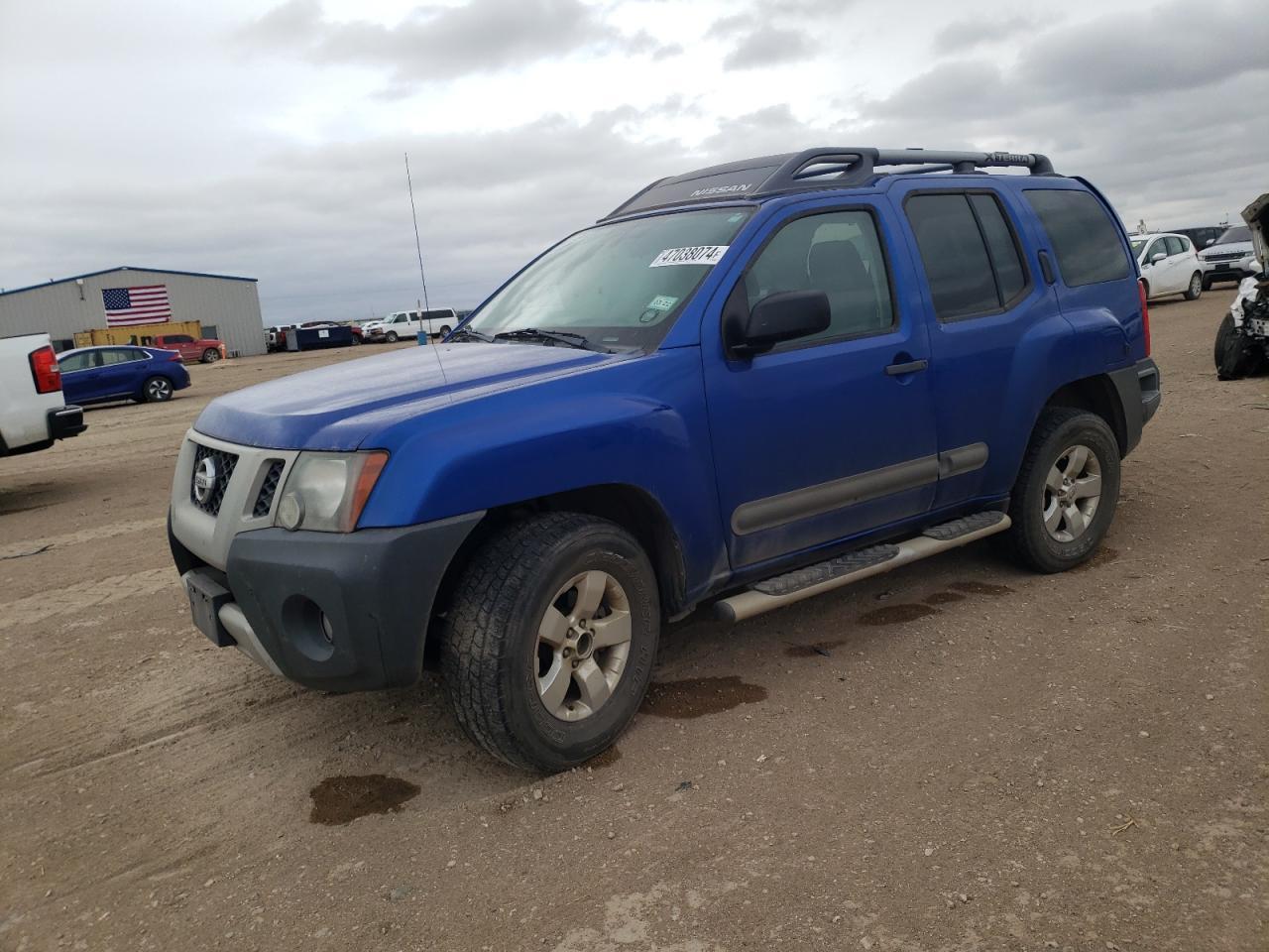 2013 NISSAN XTERRA X