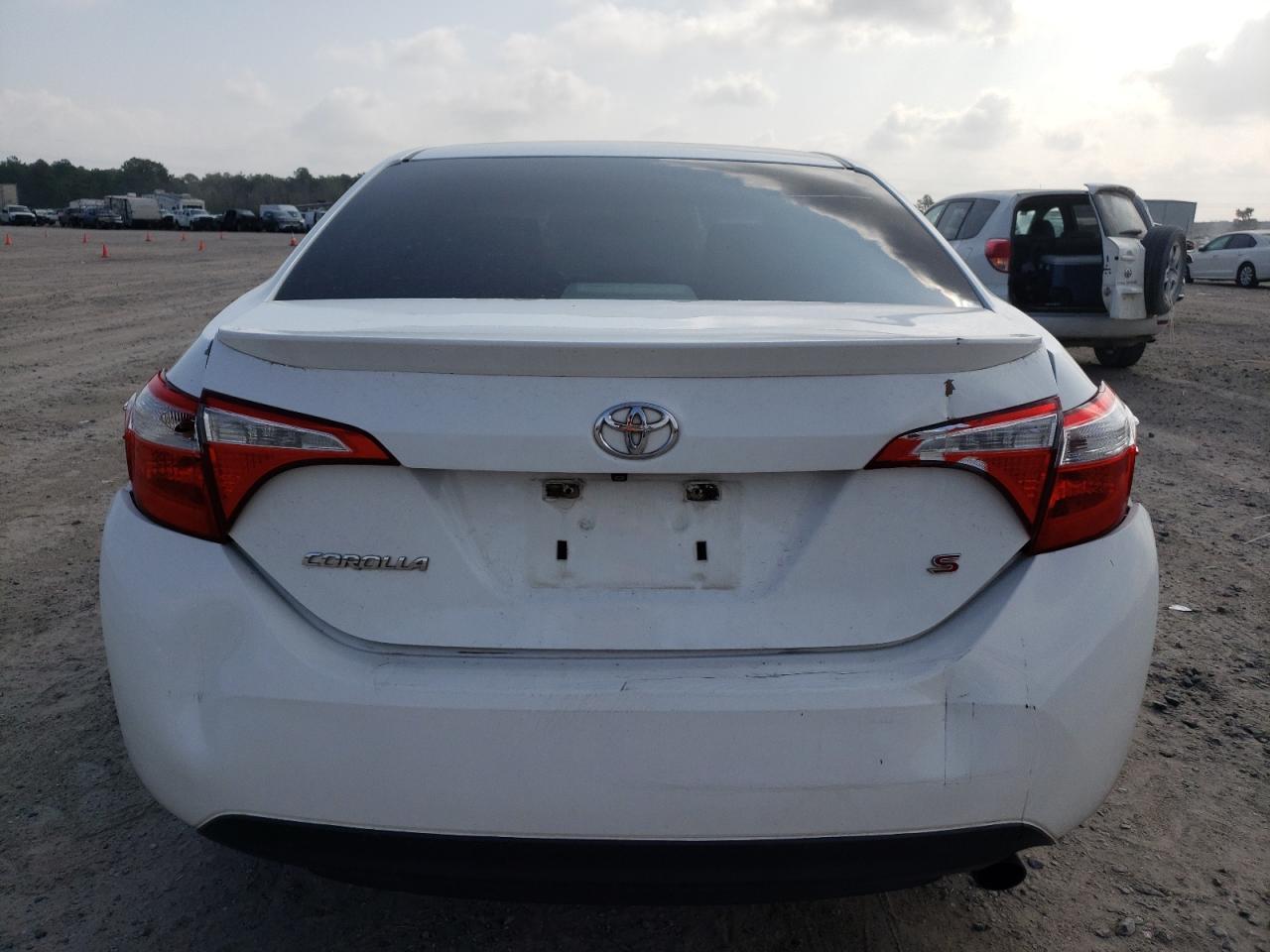 2016 TOYOTA COROLLA L - Image 6