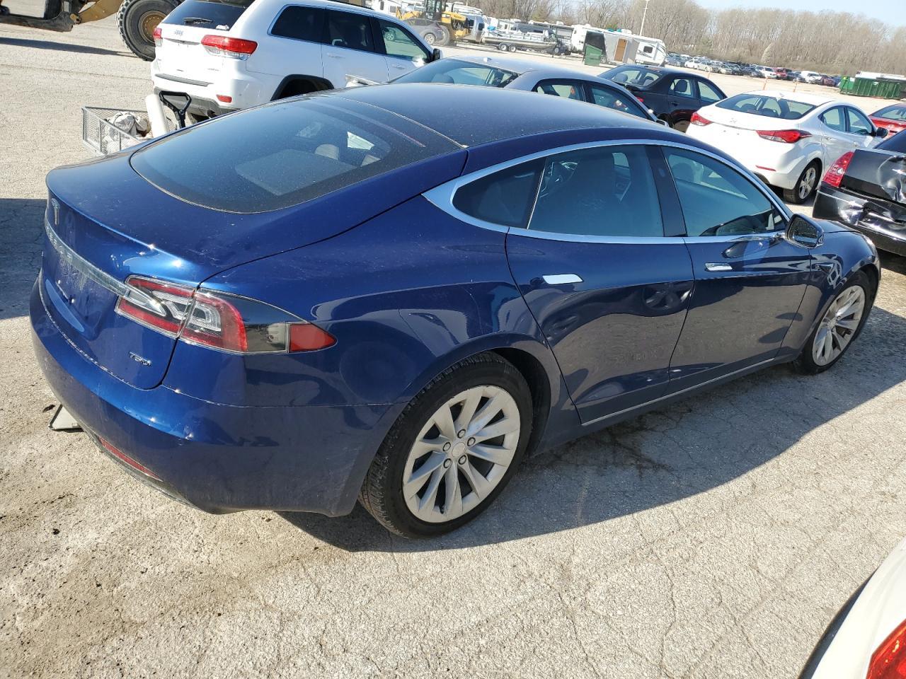 2017 TESLA MODEL S - Фото 3