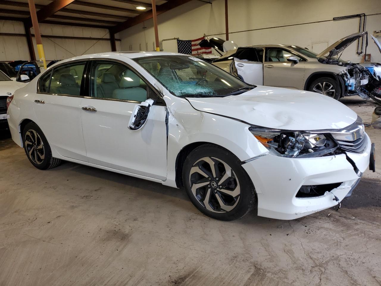 2016 HONDA ACCORD EXL - Image 4