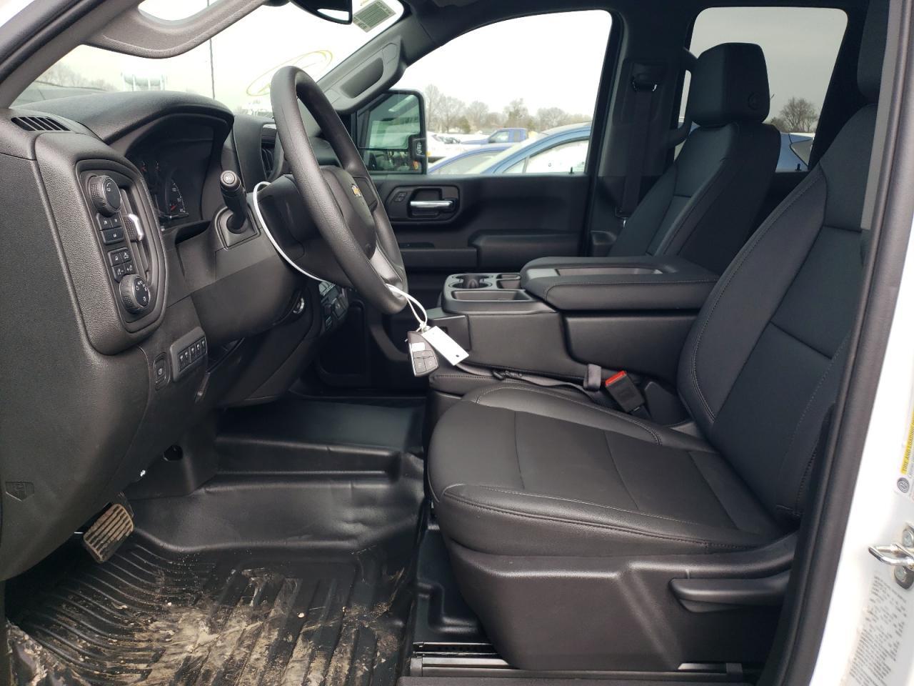 2024 CHEVROLET SILVERADO - Image 7