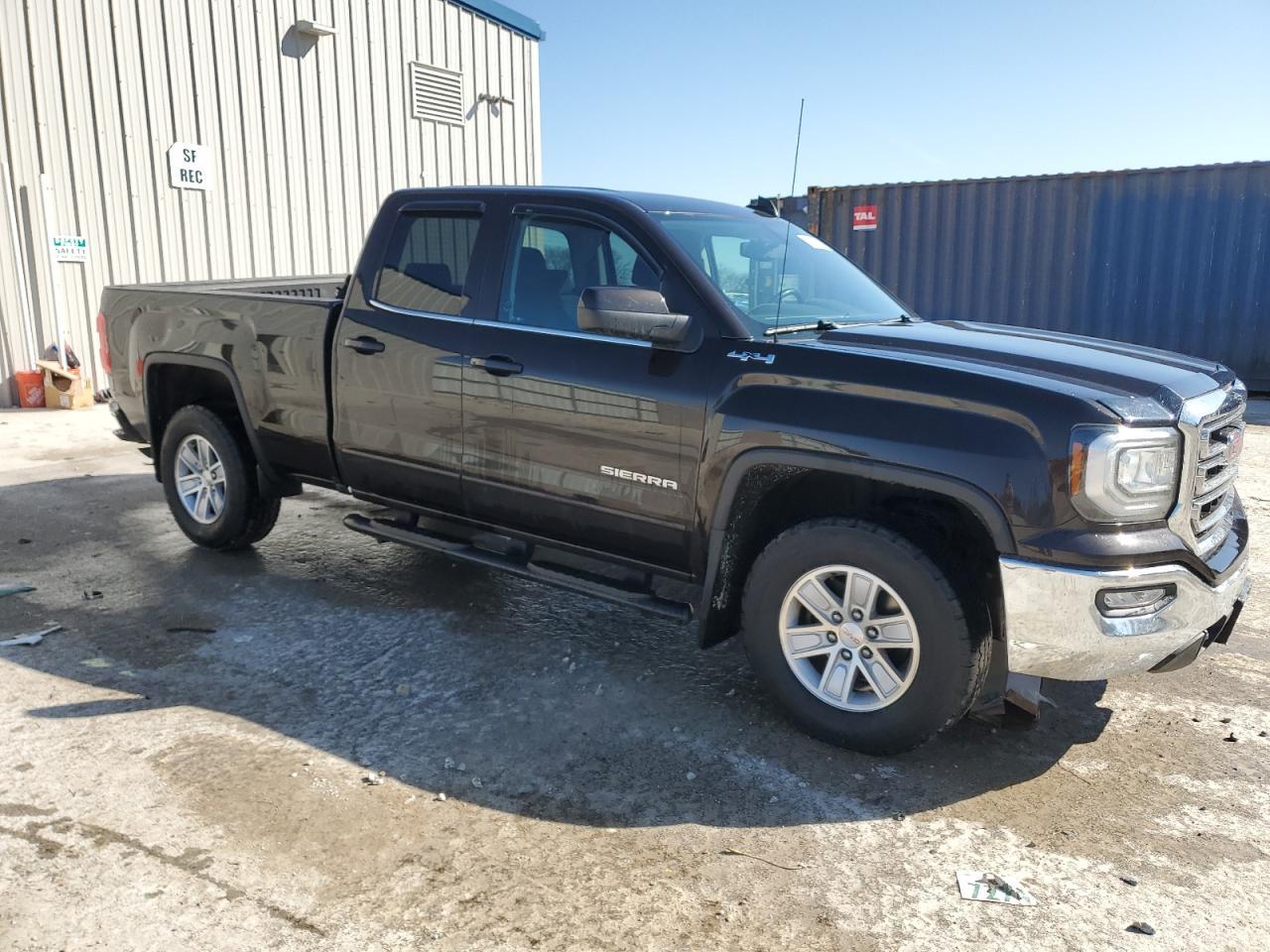 2018 GMC SIERRA K15 - Фото 4