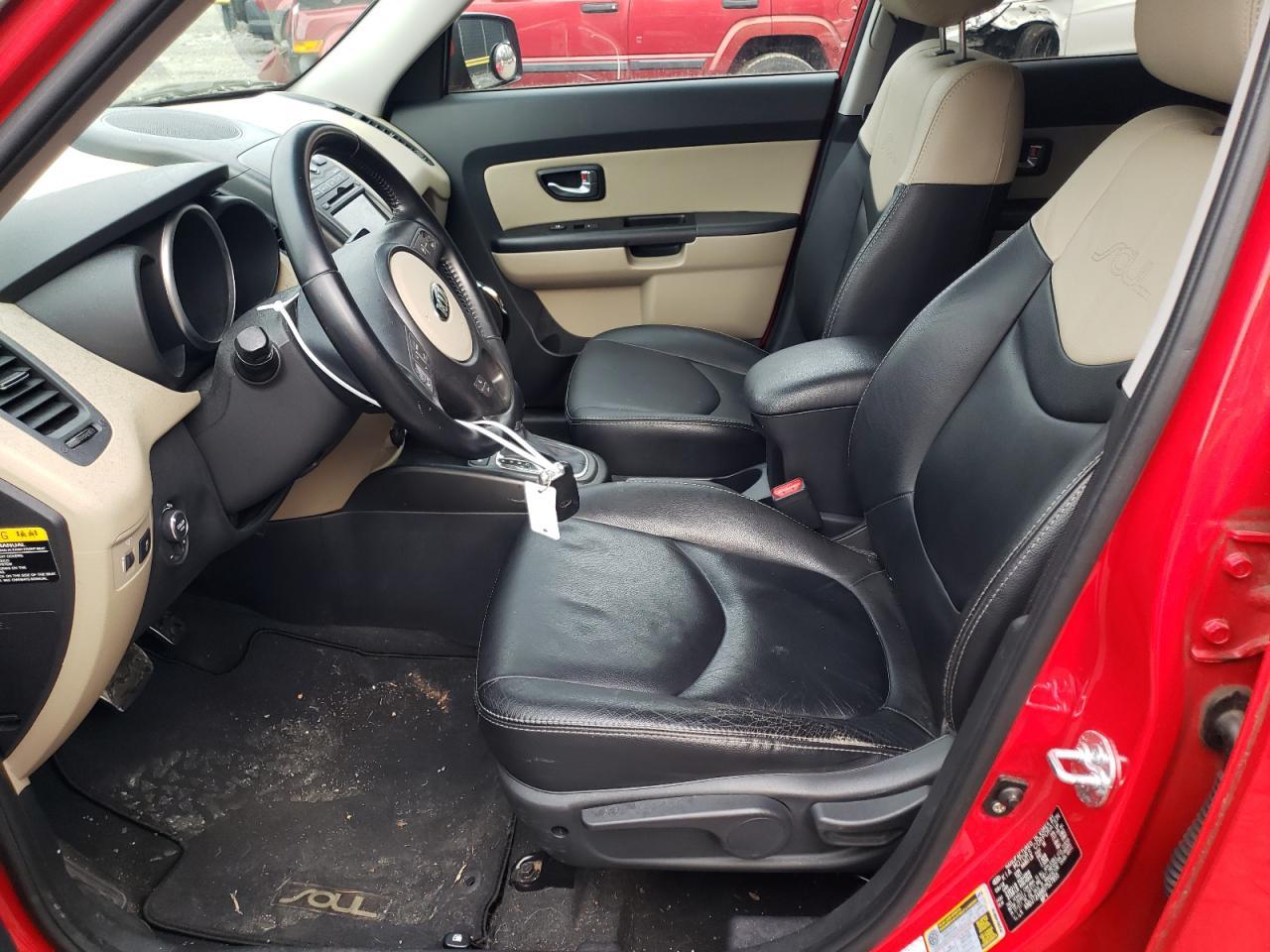 2013 KIA SOUL + - Image 7