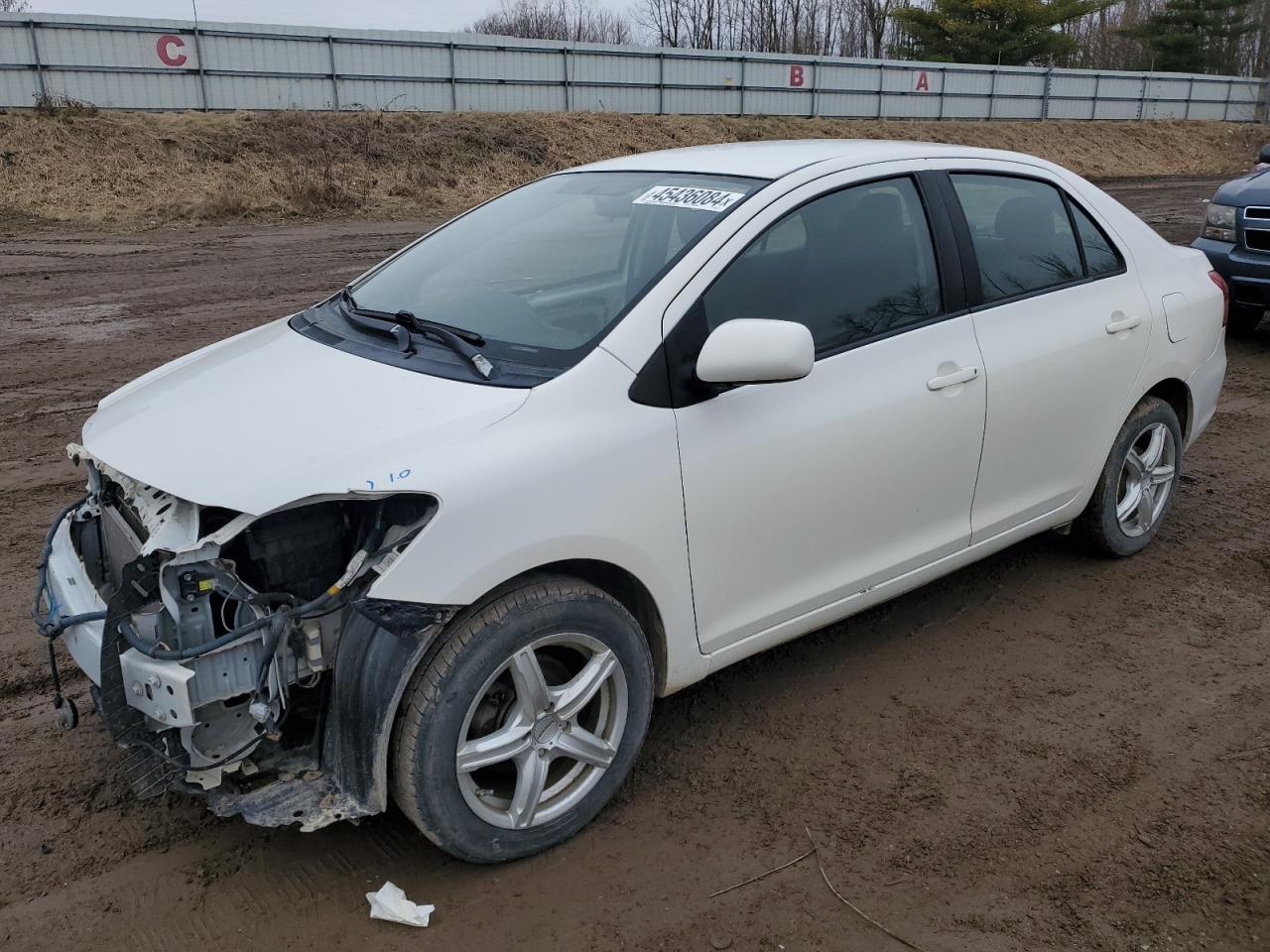 2011 TOYOTA YARIS