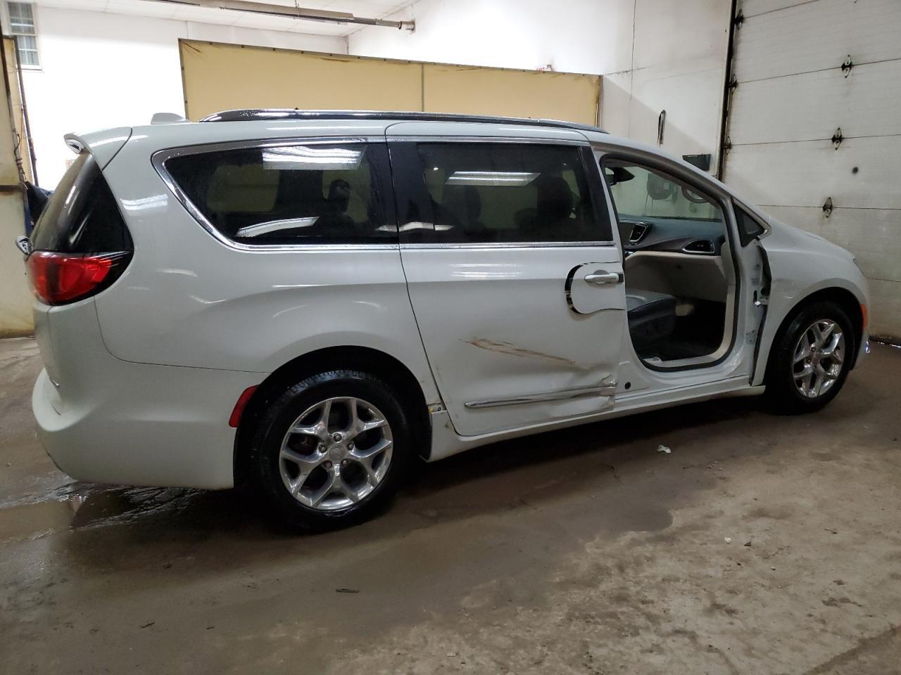 2020 CHRYSLER PACIFICA L - Image 3