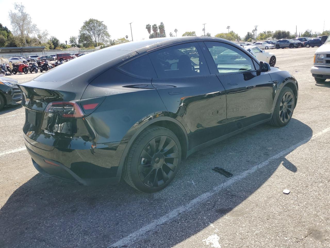 2022 TESLA MODEL Y - Image 3
