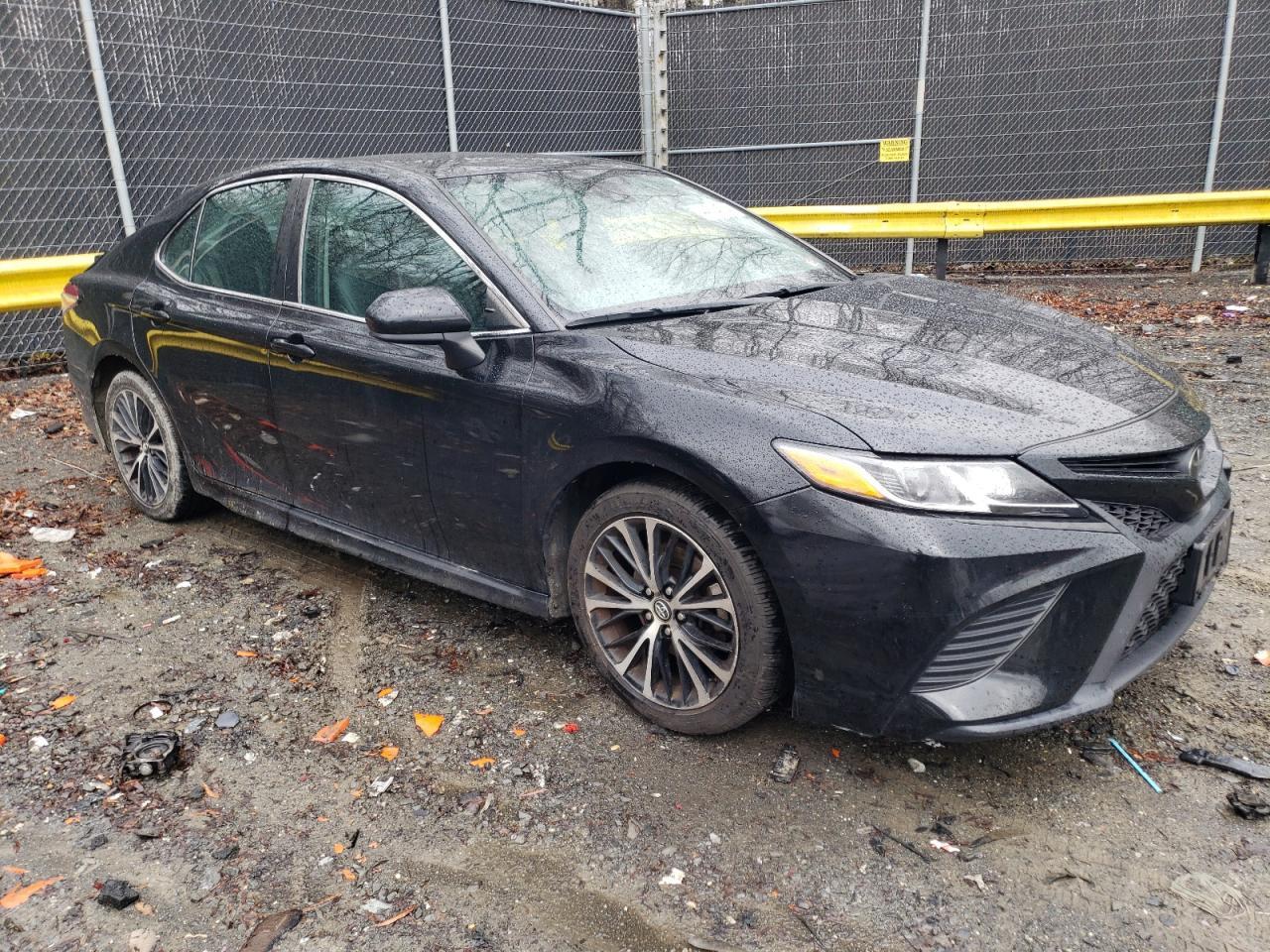 2019 TOYOTA CAMRY L - Image 4