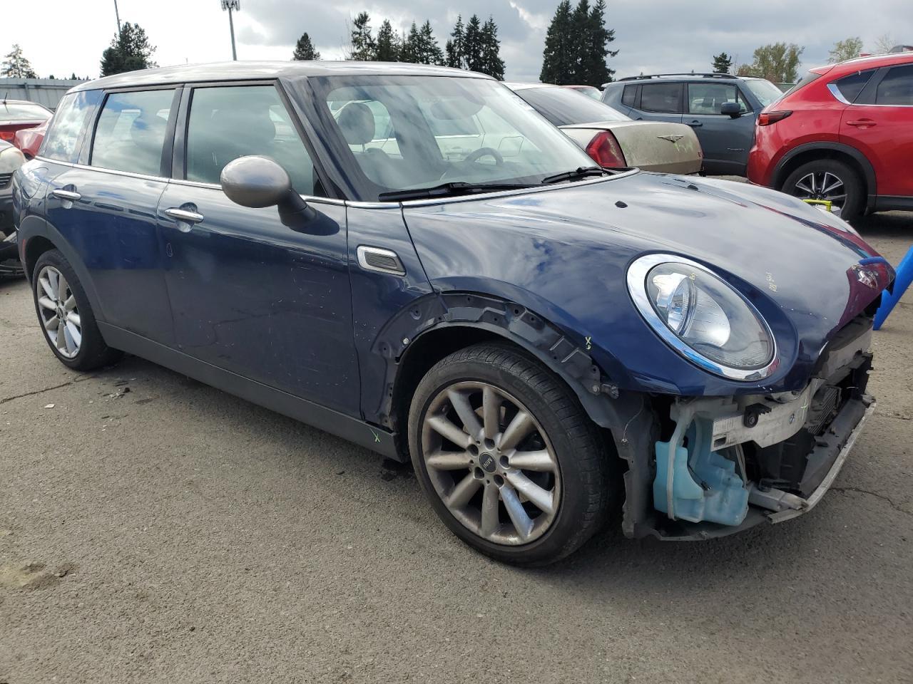 2016 MINI COOPER CLU - Image 4