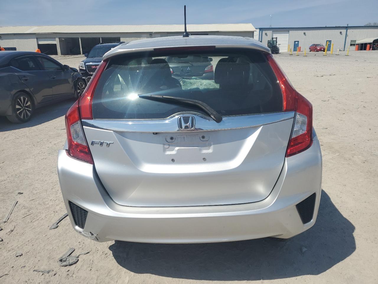 2015 HONDA FIT EX - Фото 6