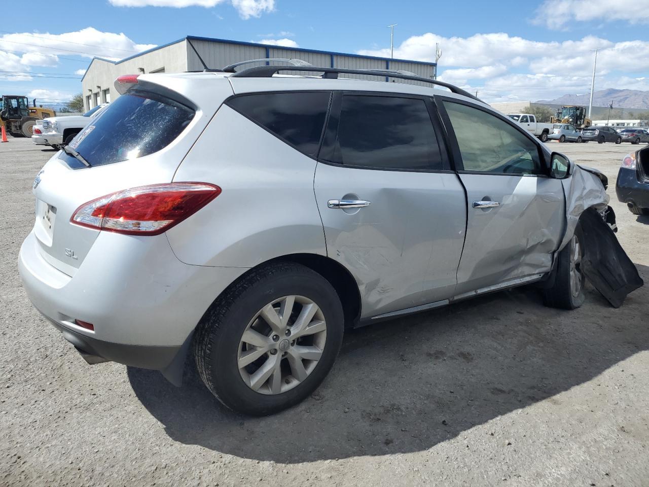 2013 NISSAN MURANO S - Фото 3