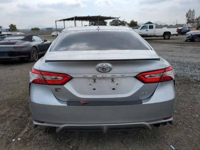 2020 Toyota Camry Se - Фото 6