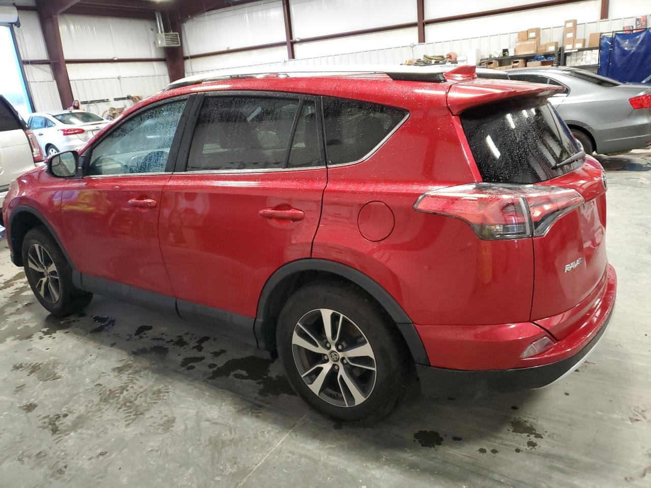2016 TOYOTA RAV4 XLE - Фото 2