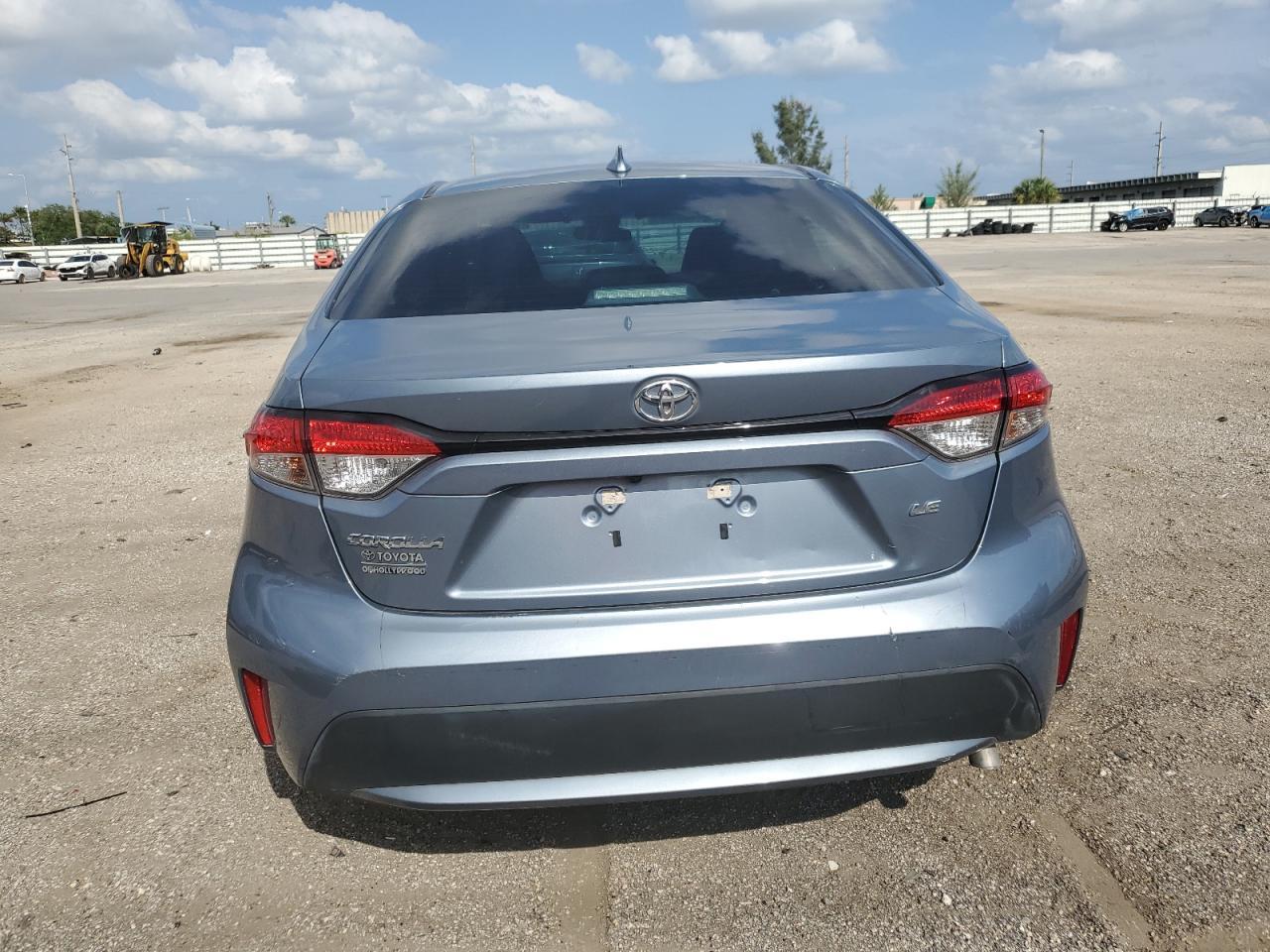 2020 TOYOTA COROLLA LE - Image 6