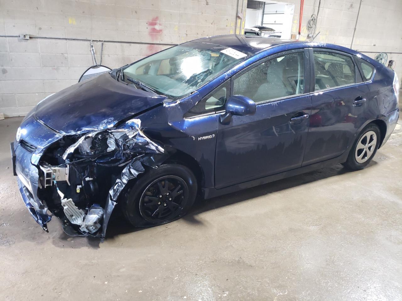 2013 TOYOTA PRIUS